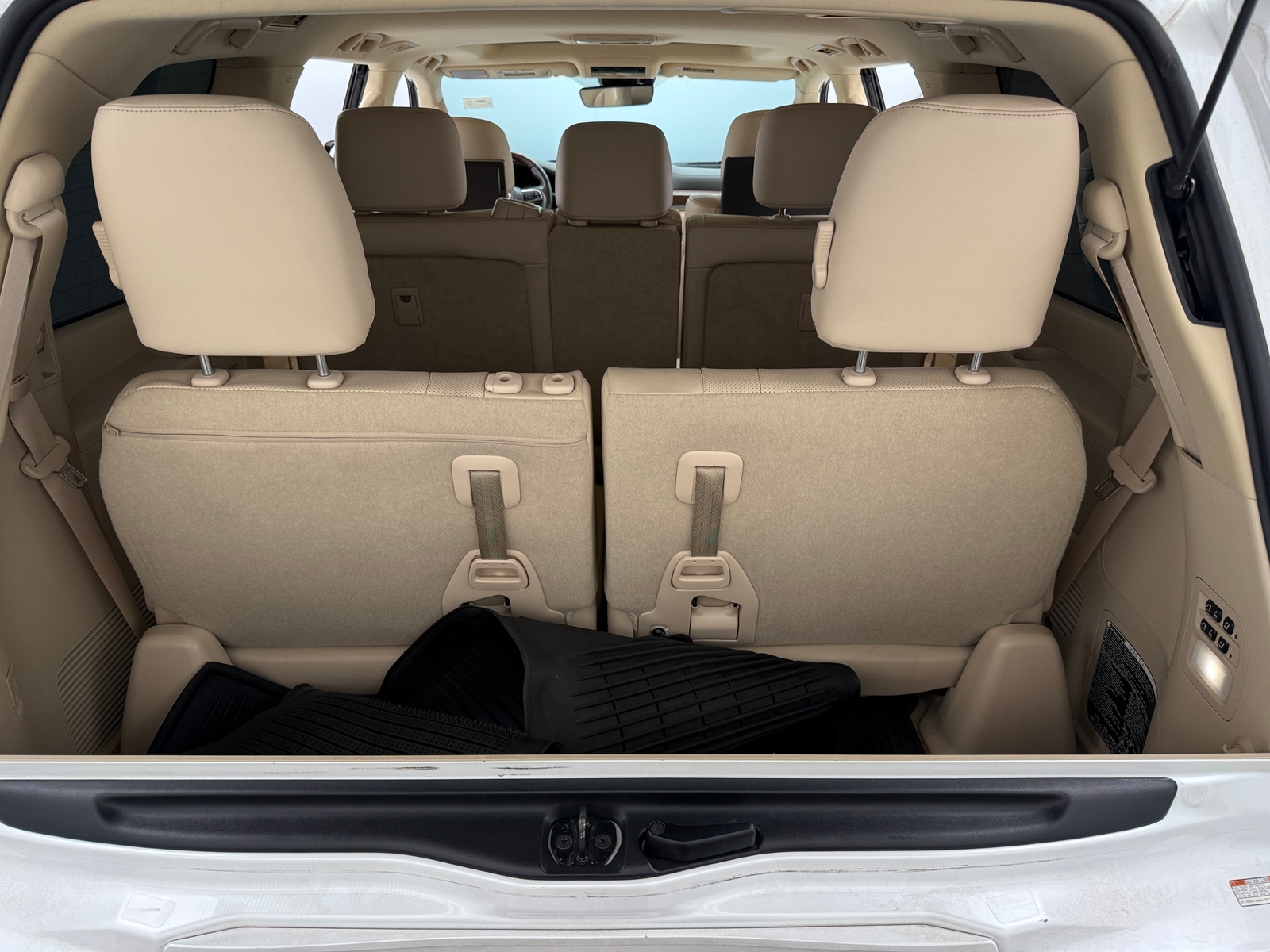 Thumbnail: 2019 Lexus LX - 6