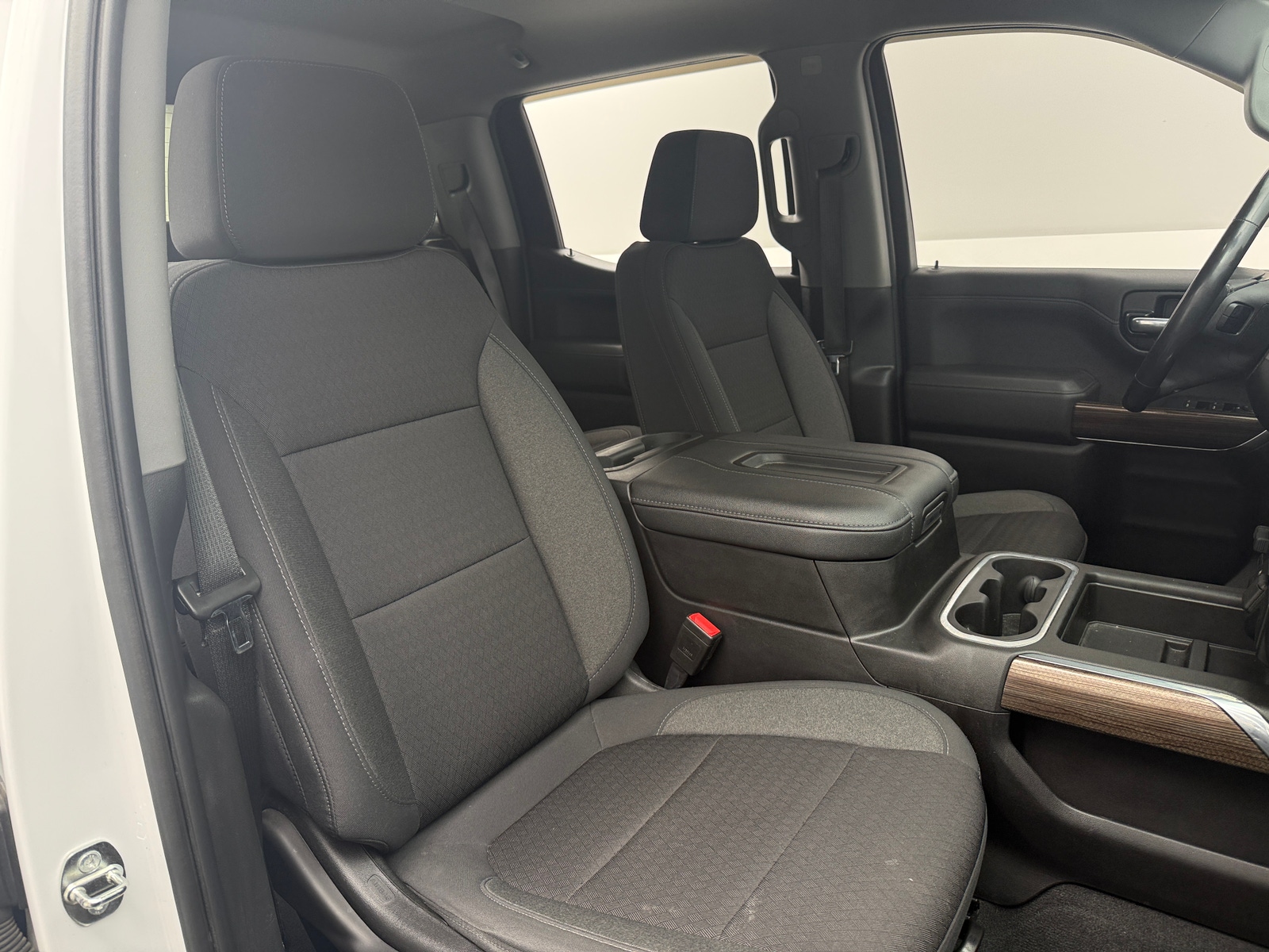 Thumbnail: 2021 Chevrolet Silverado 1500 - 2