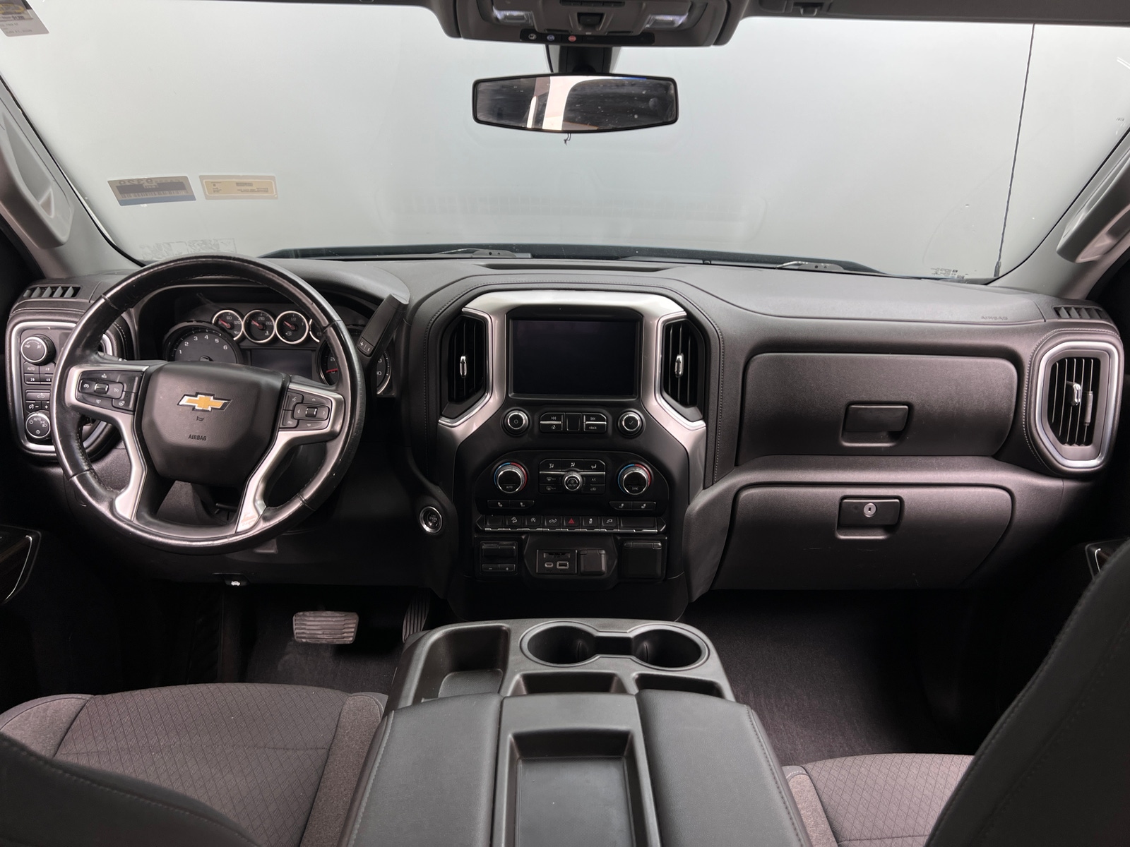 Thumbnail: 2019 Chevrolet Silverado 1500 - 3