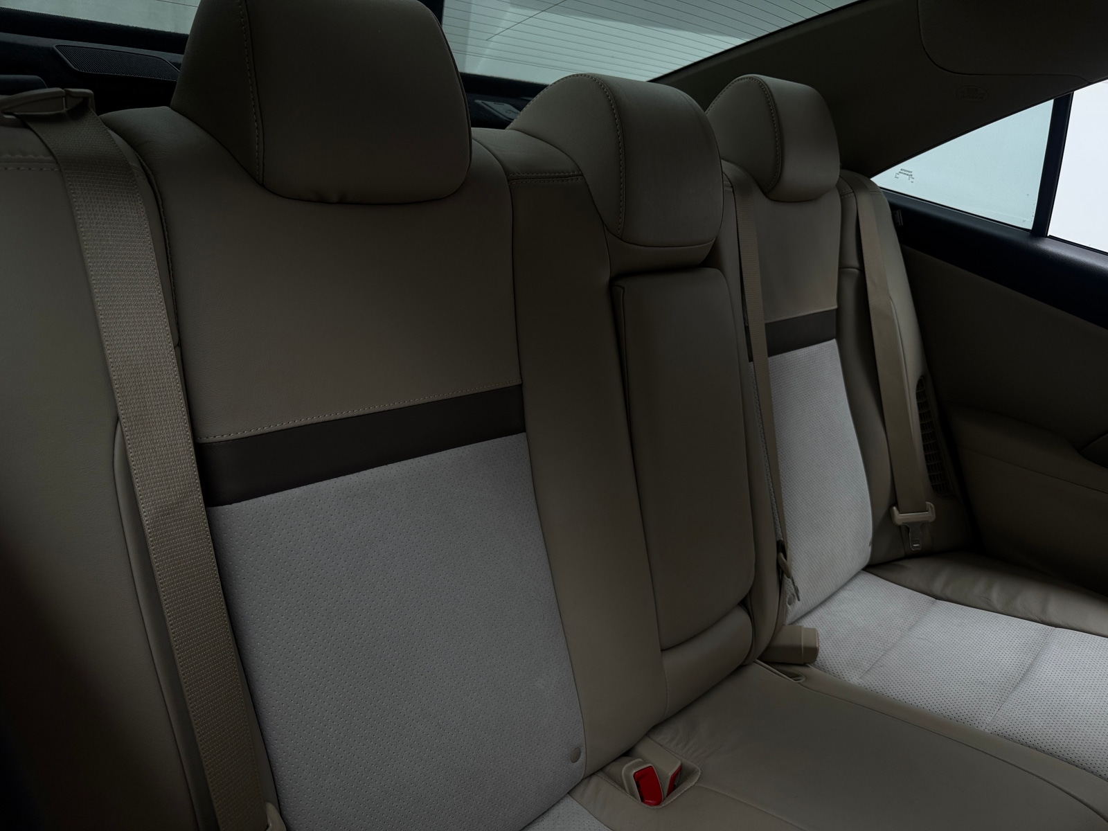 Thumbnail: 2012 Toyota Camry - 6