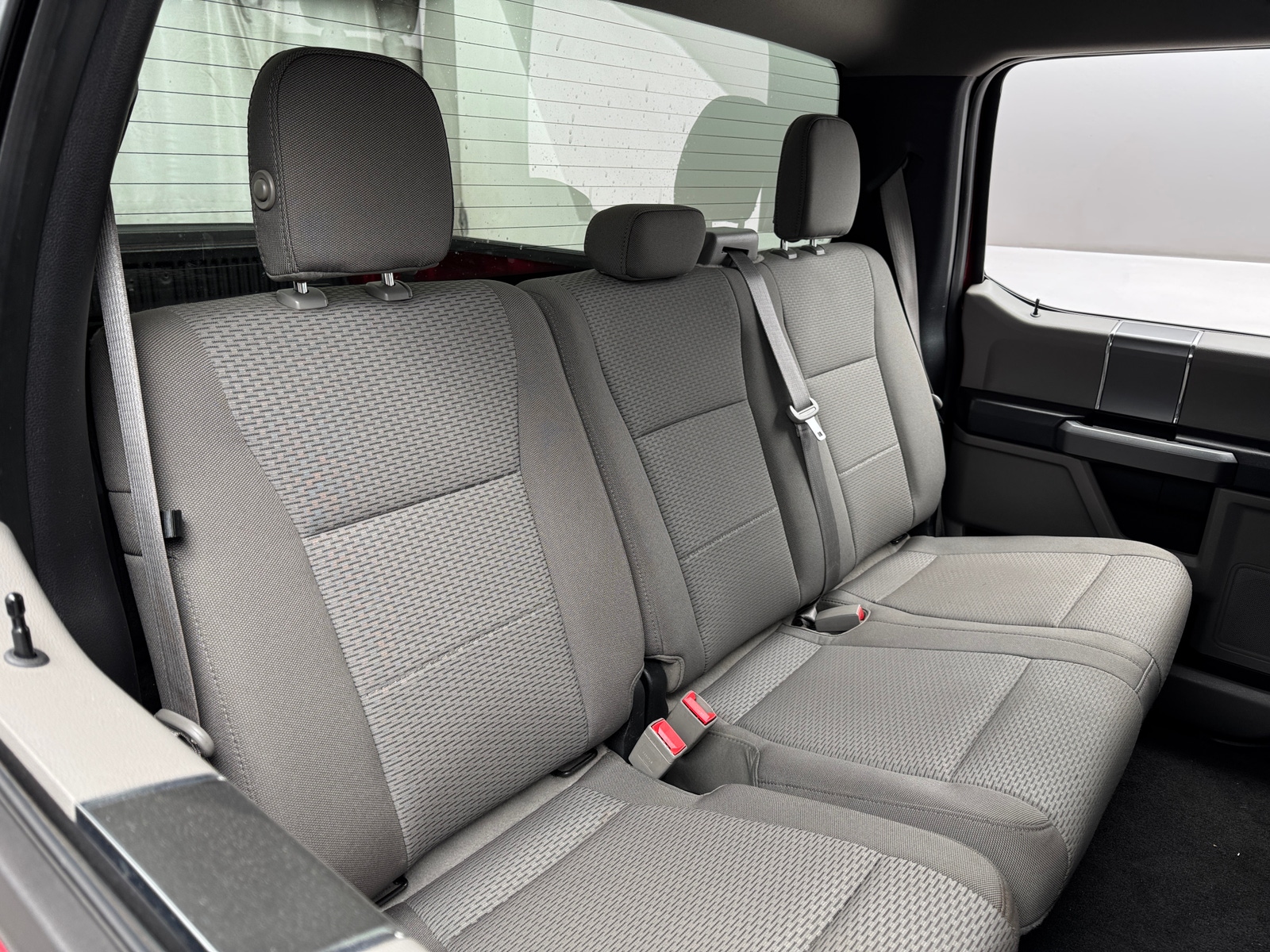Thumbnail: 2018 Ford Econoline - 6