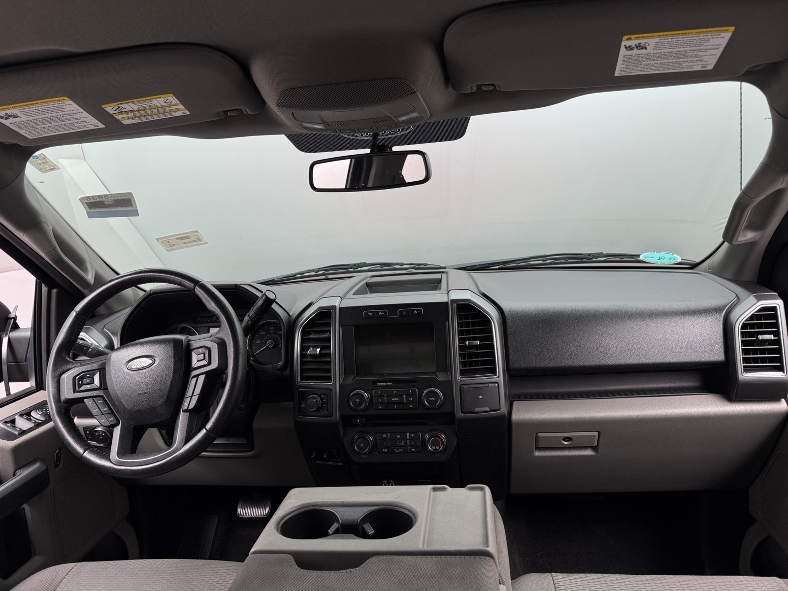 Thumbnail: 2018 Ford Econoline - 3