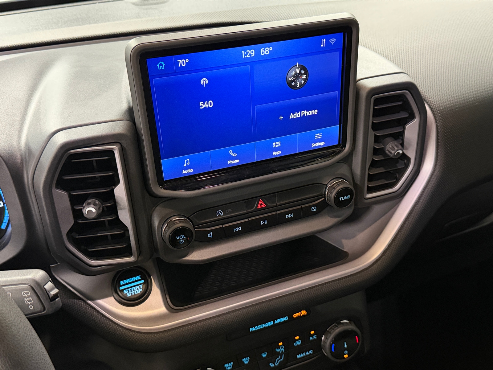 Thumbnail: 2023 Ford Bronco Sport - 4