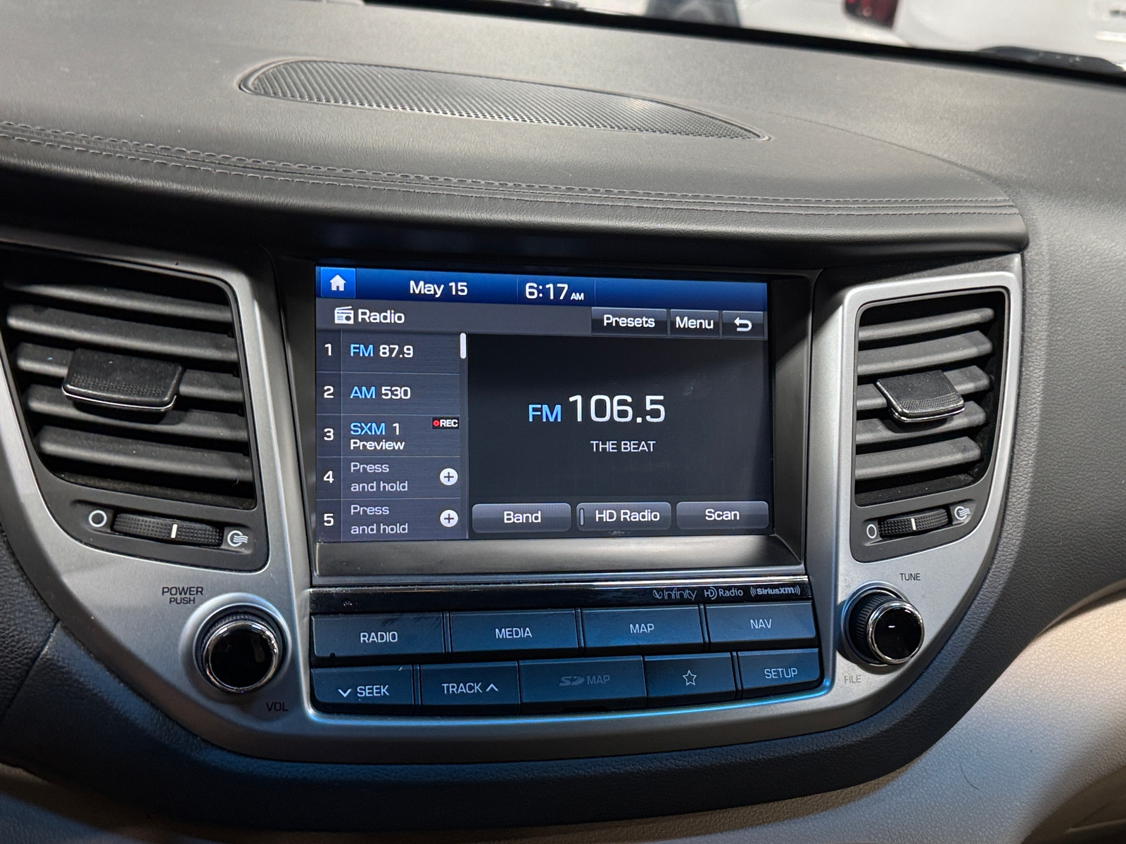 Thumbnail: 2018 Hyundai Tucson - 3