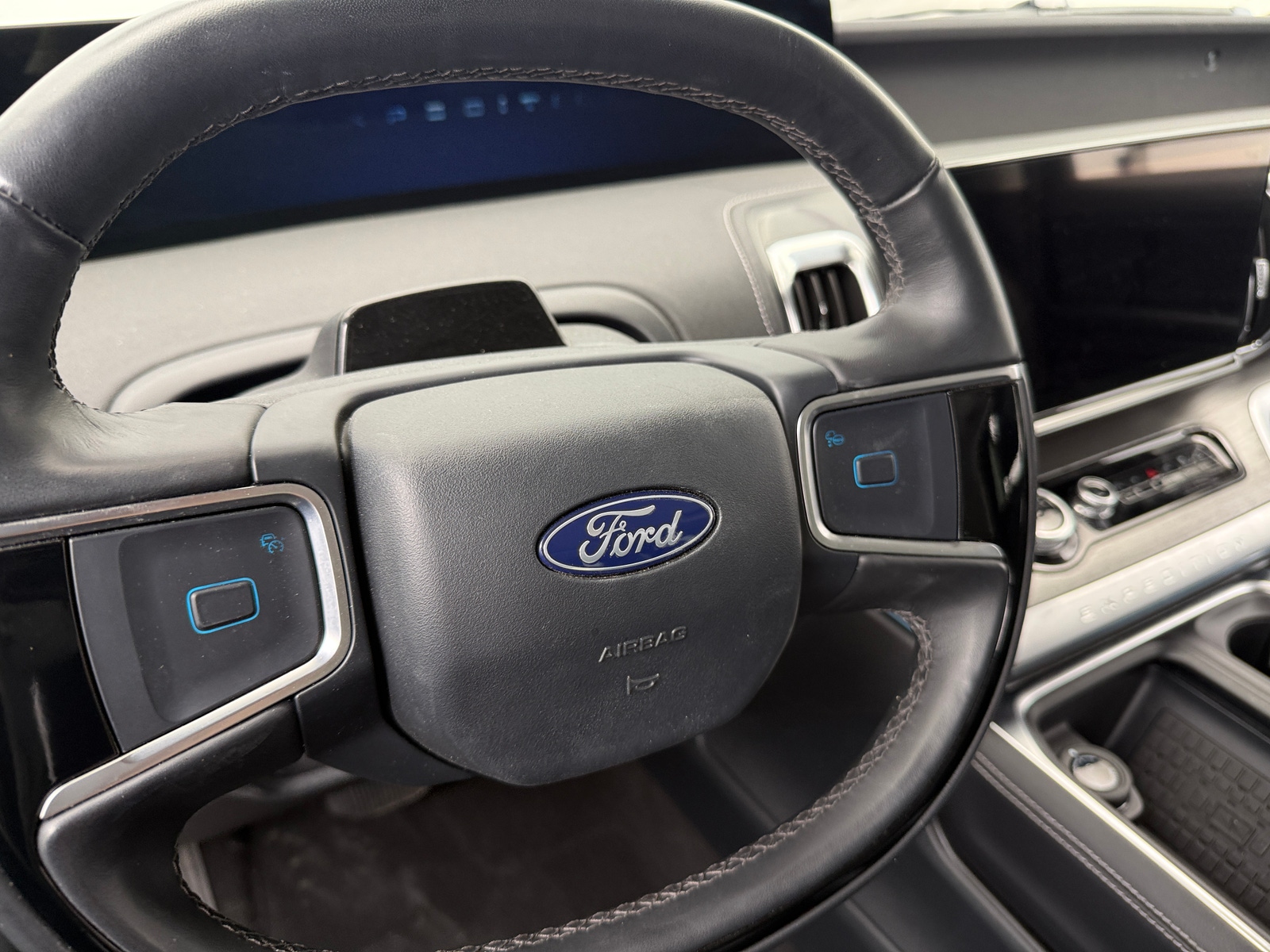 Thumbnail: 2025 Ford Expedition - 4