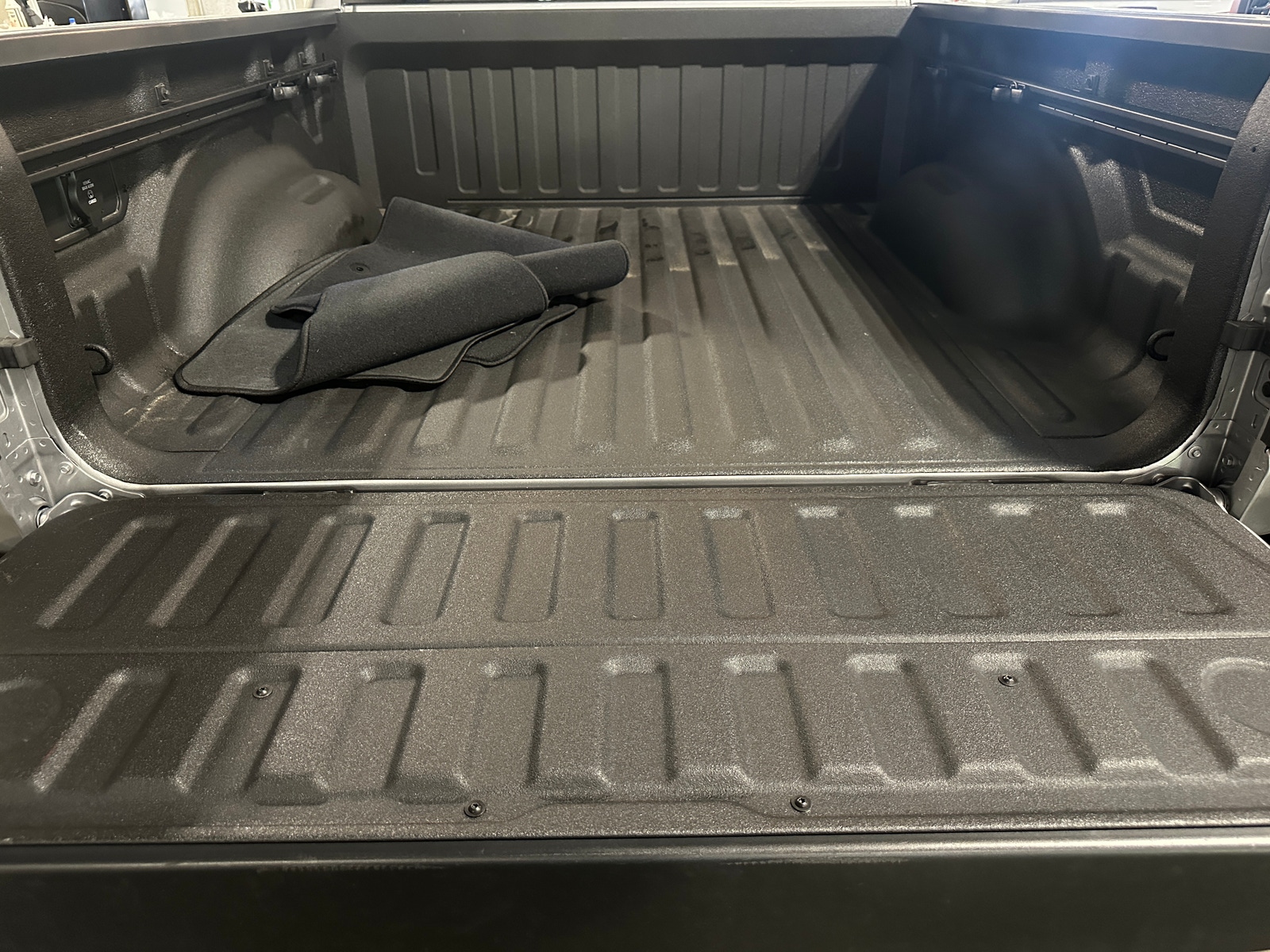 Thumbnail: 2025 RAM 1500 - 7