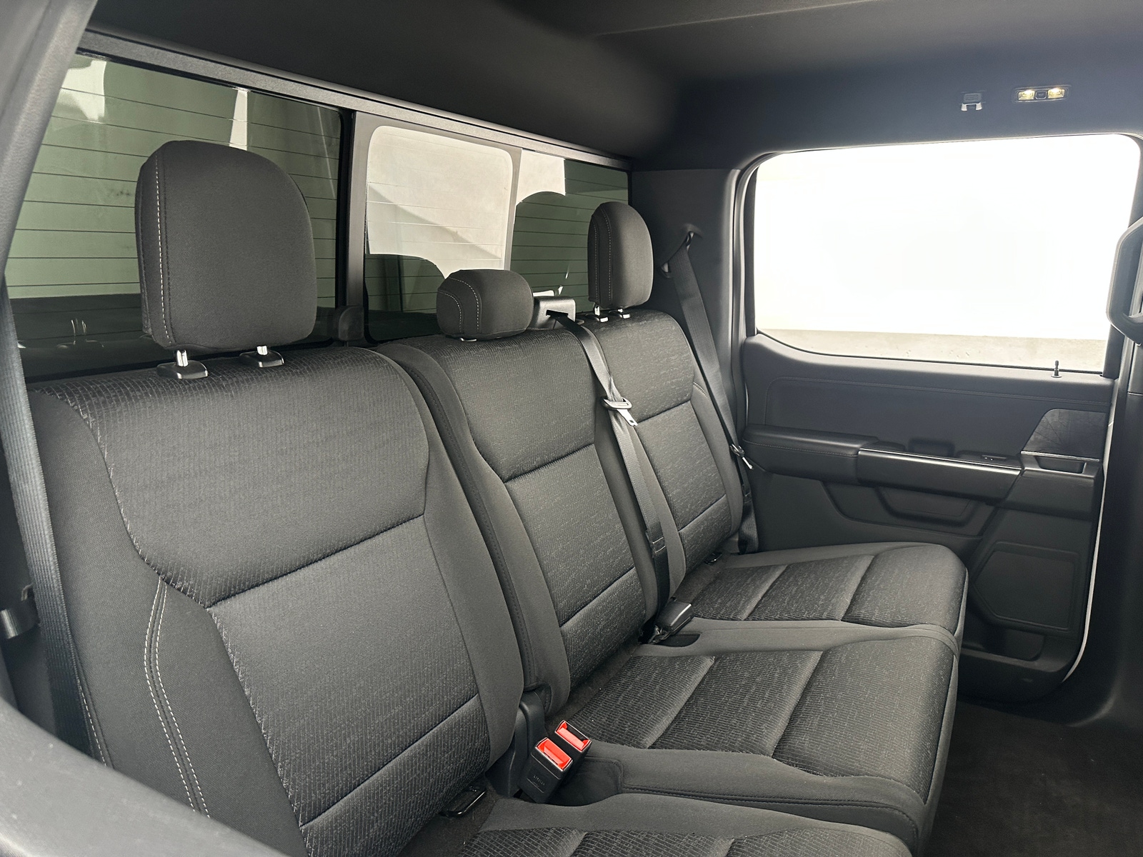 Thumbnail: 2021 Ford Econoline - 6