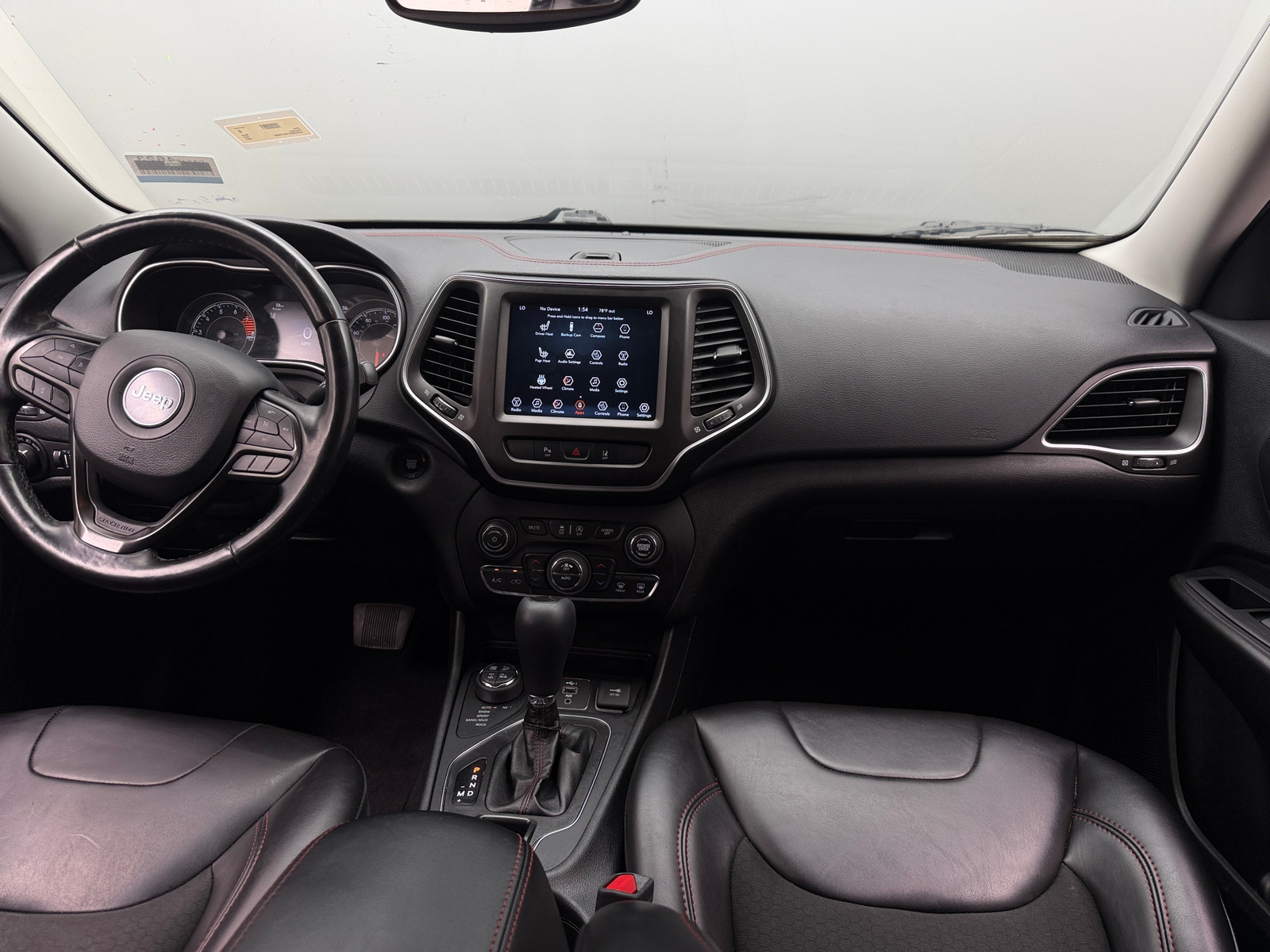 Thumbnail: 2021 Jeep Cherokee - 3