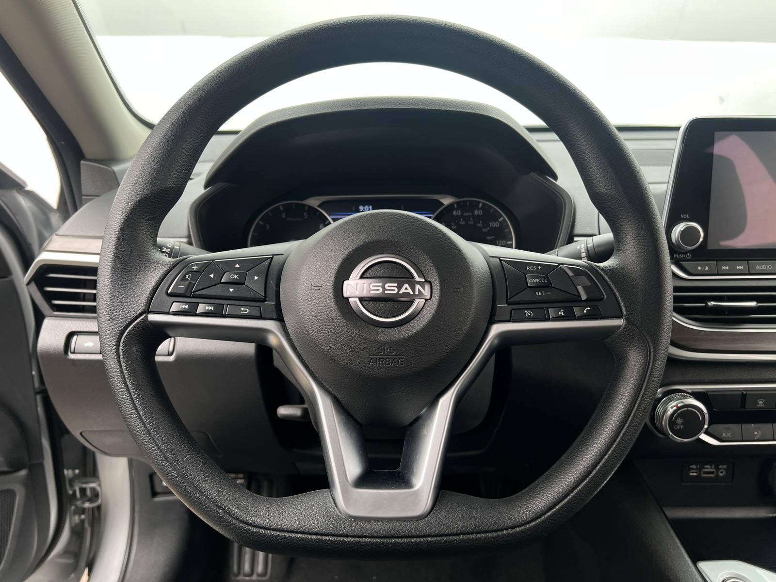 Thumbnail: 2024 Nissan Altima - 5