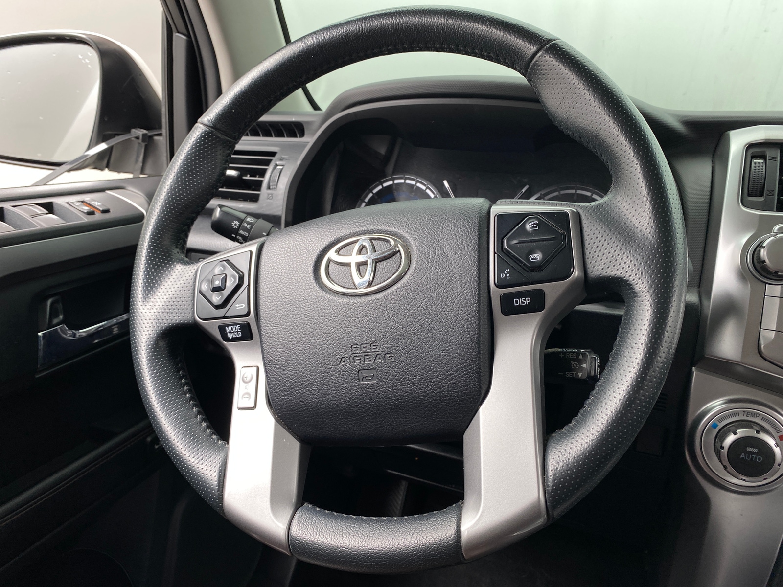 Thumbnail: 2016 Toyota 4Runner - 4