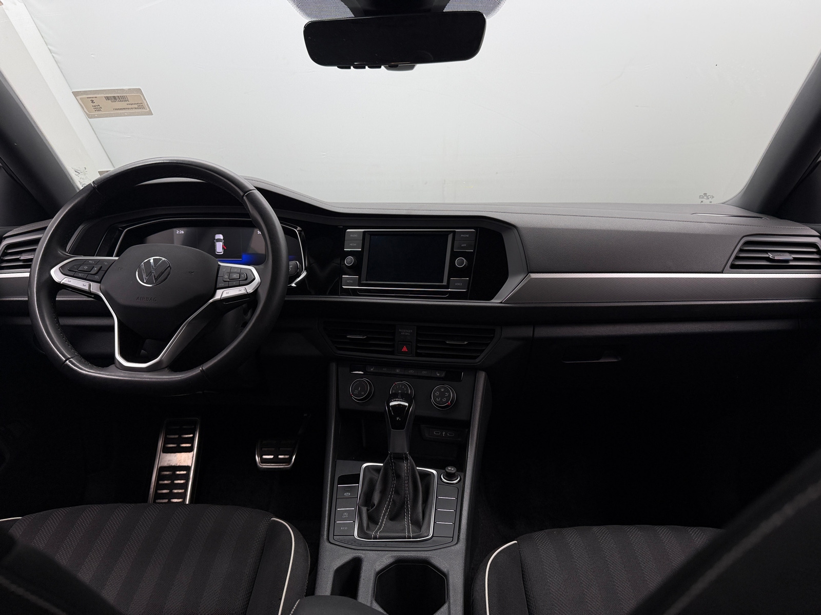 Thumbnail: 2024 Volkswagen Jetta - 3