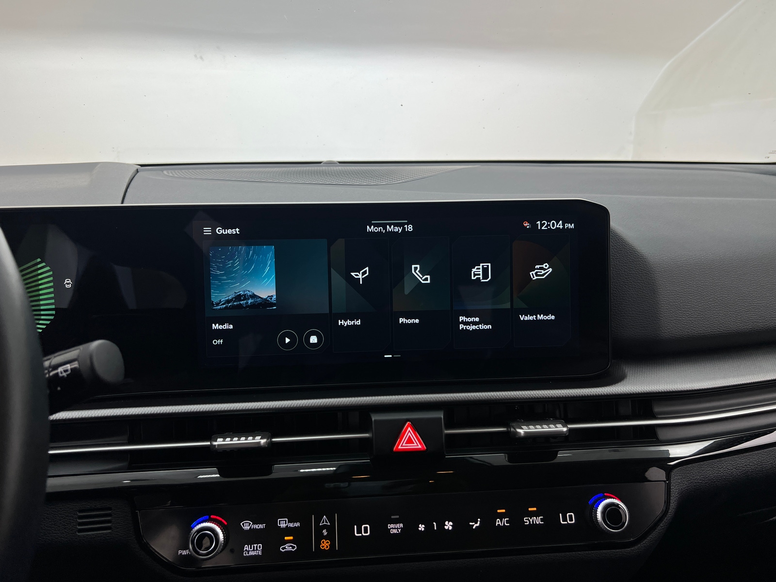 Thumbnail: 2026 Kia Sportage - 4