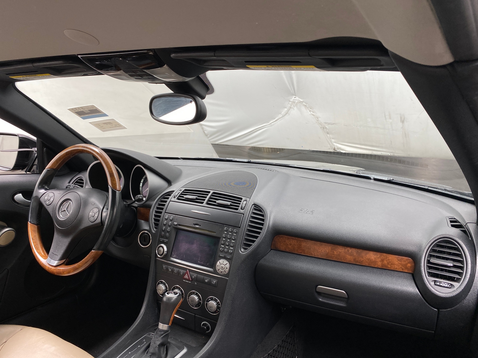 Thumbnail: 2010 Mercedes-Benz SLK - 2