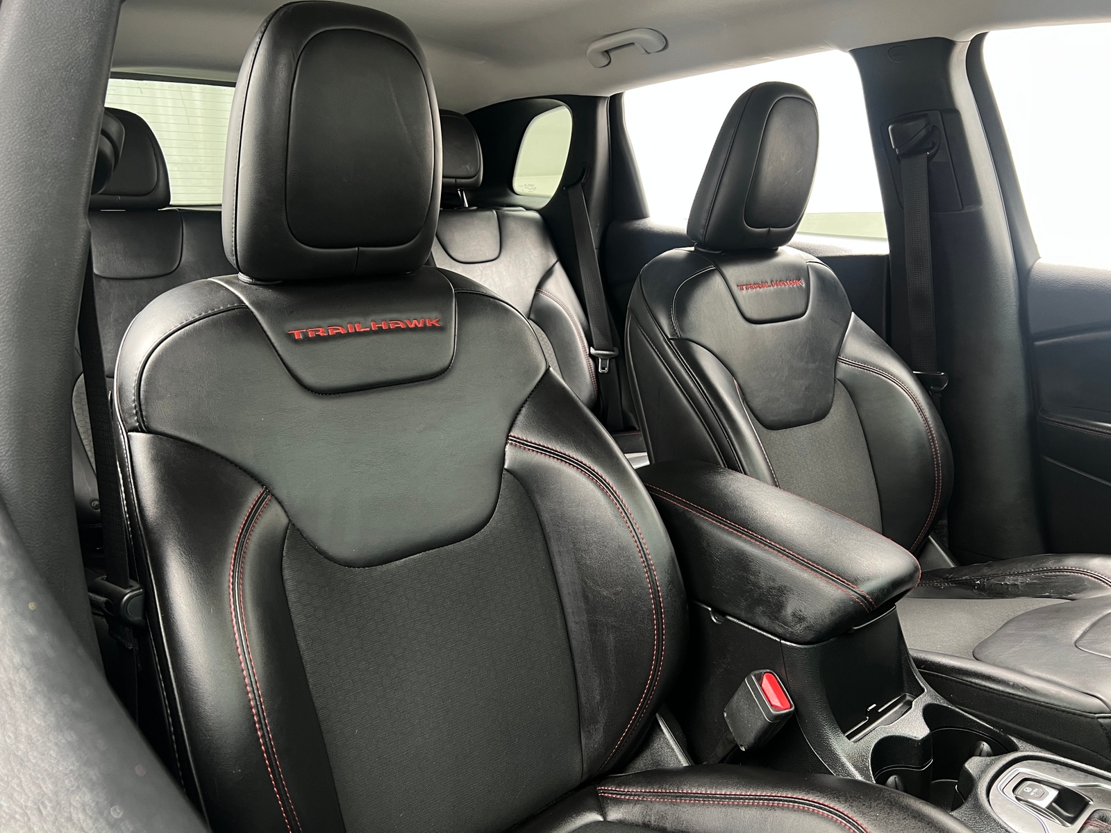 Thumbnail: 2019 Jeep Cherokee - 2