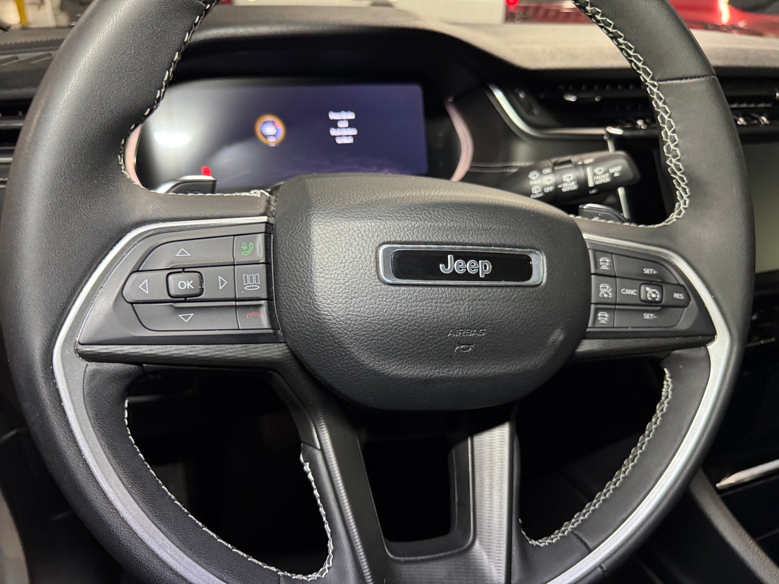 Thumbnail: 2024 Jeep Grand Cherokee - 4