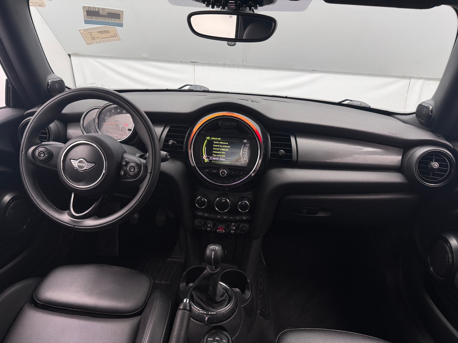 Thumbnail: 2016 MINI Cooper Convertible - 3