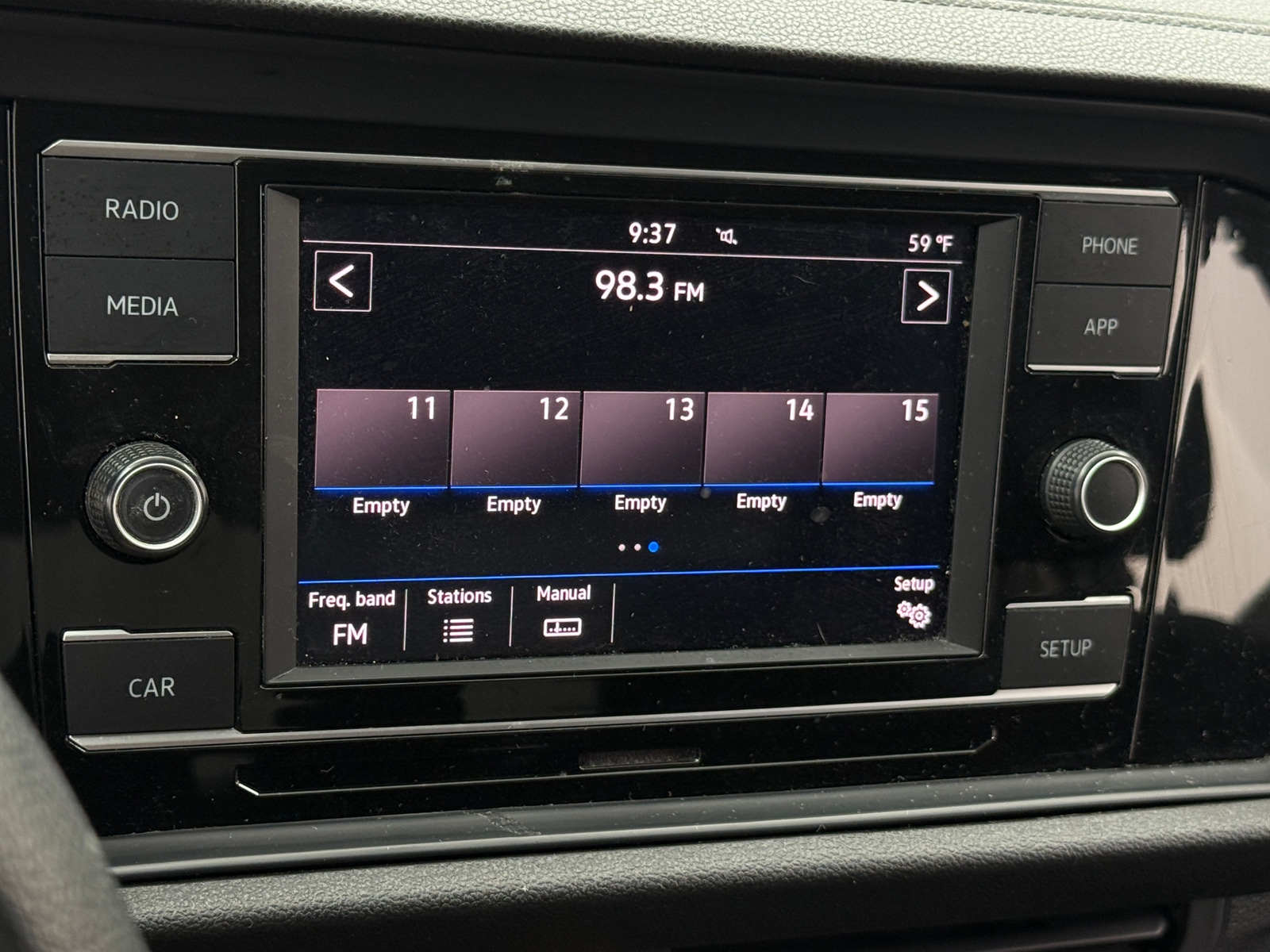 Thumbnail: 2019 Volkswagen Jetta - 4