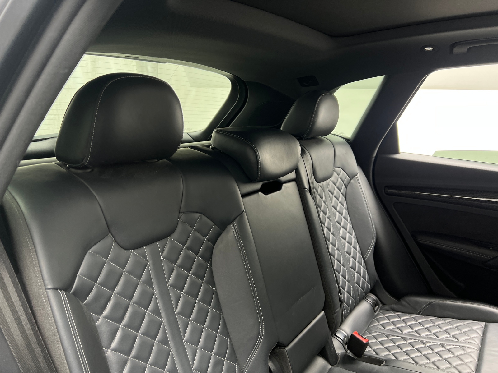 Thumbnail: 2020 Audi SQ5 - 5