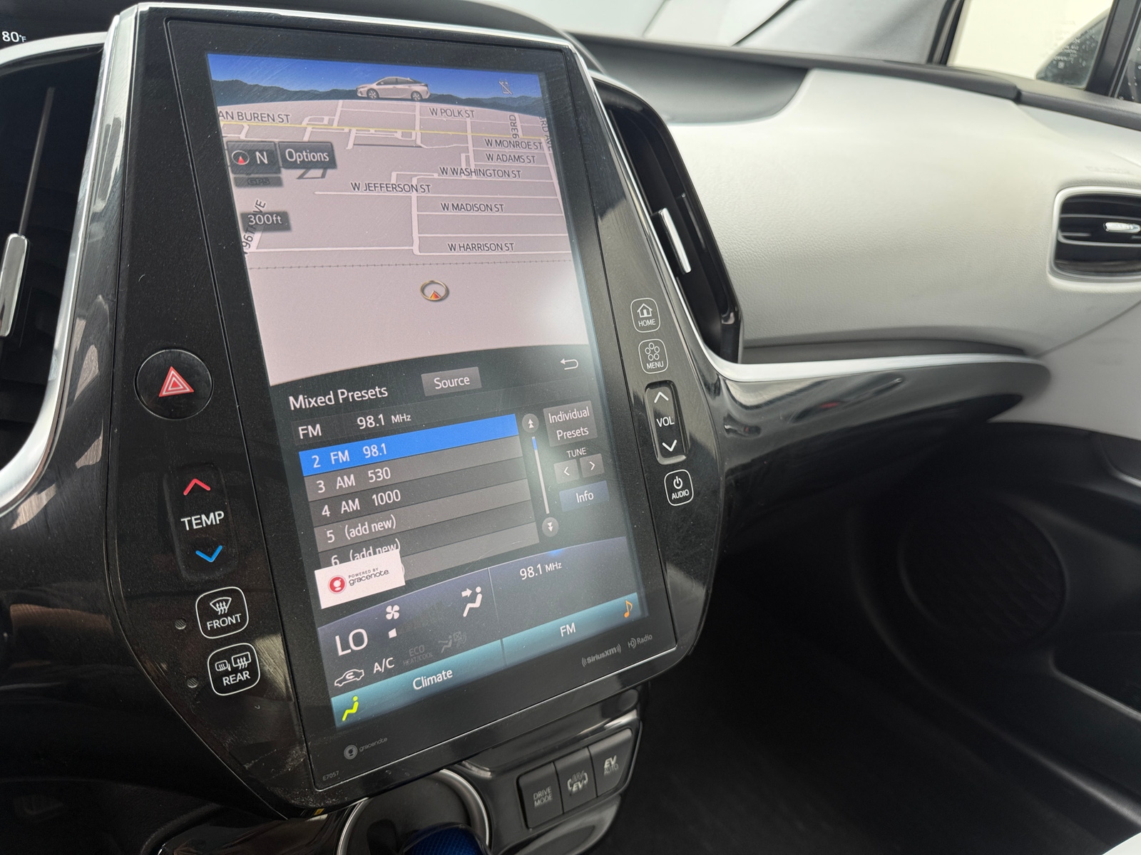 Thumbnail: 2020 Toyota Prius Prime - 3