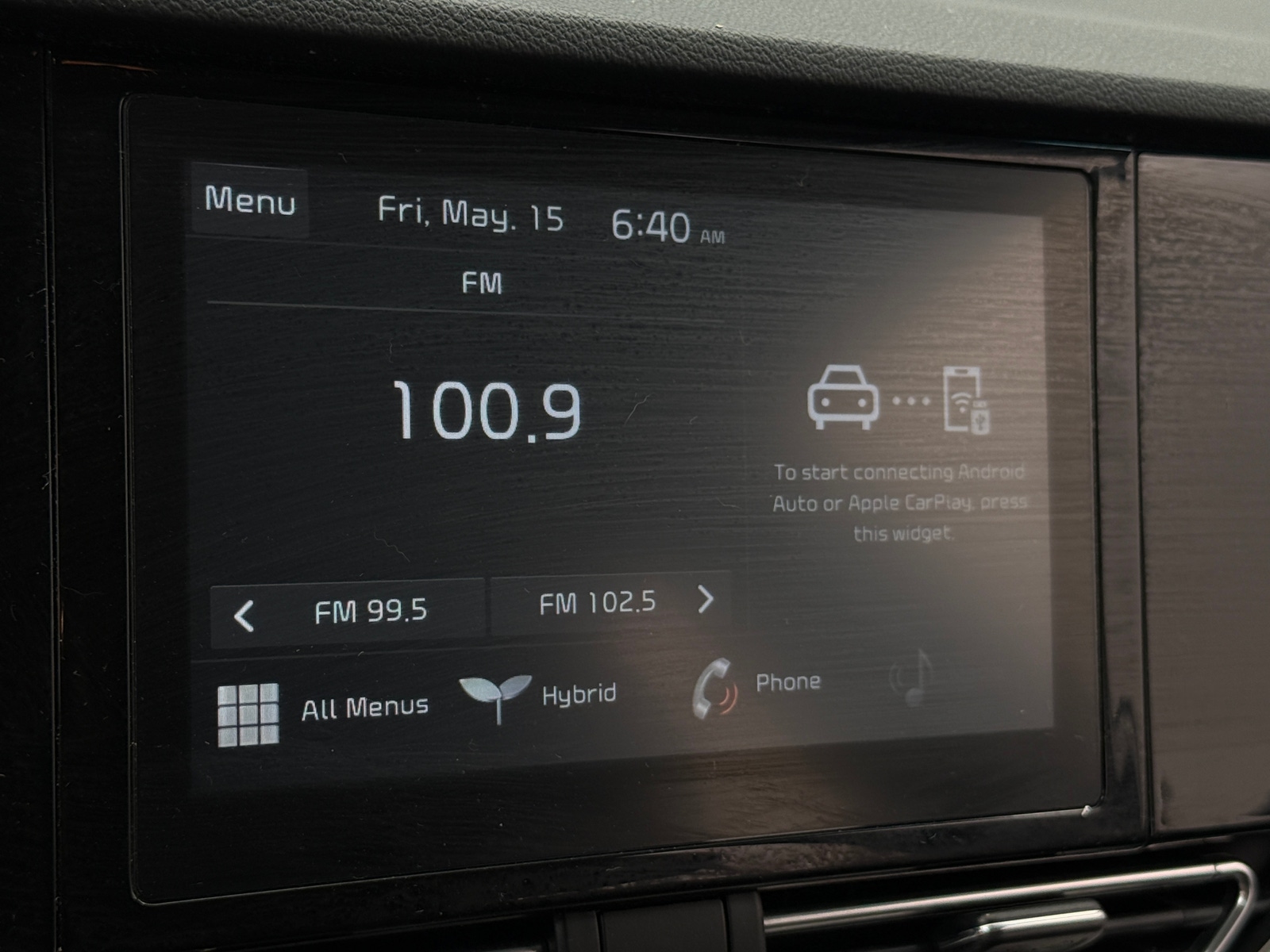 Thumbnail: 2022 Kia Niro - 4