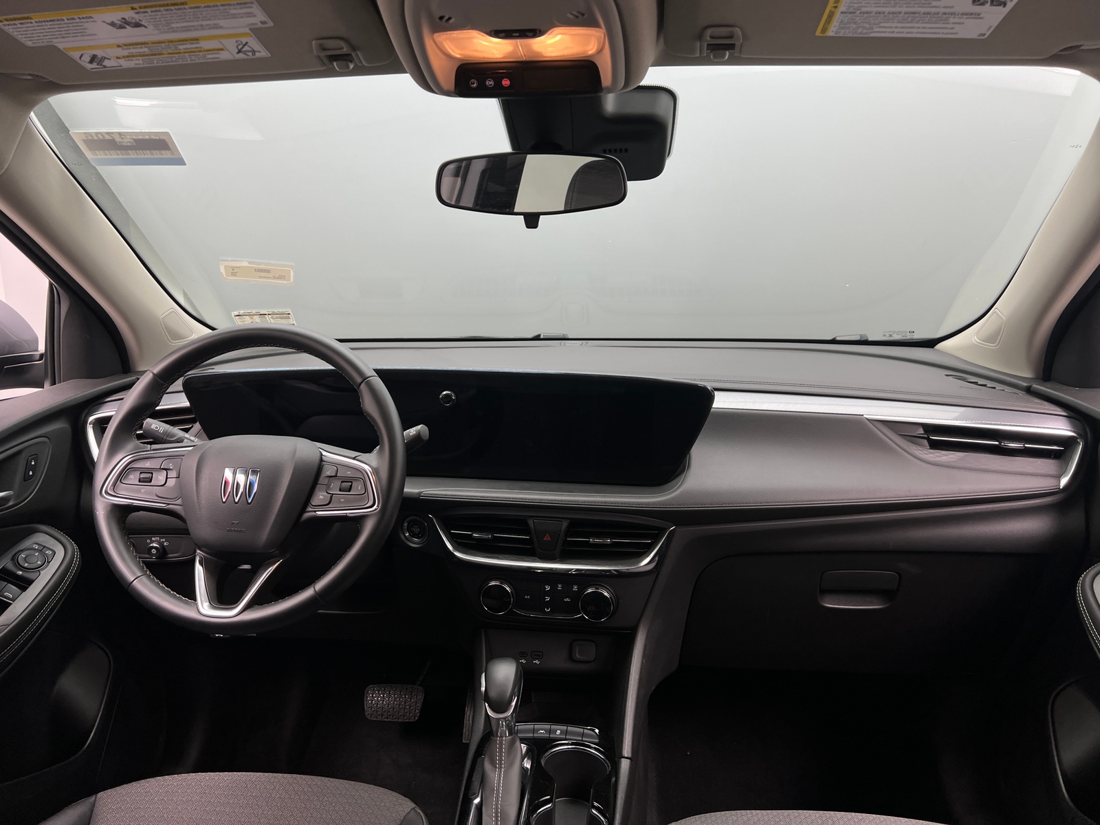 Thumbnail: 2025 Buick Encore GX - 2