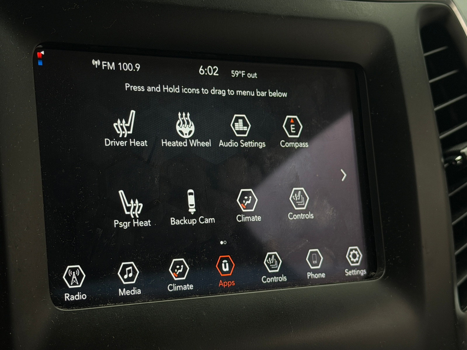 Thumbnail: 2021 Jeep Cherokee - 4