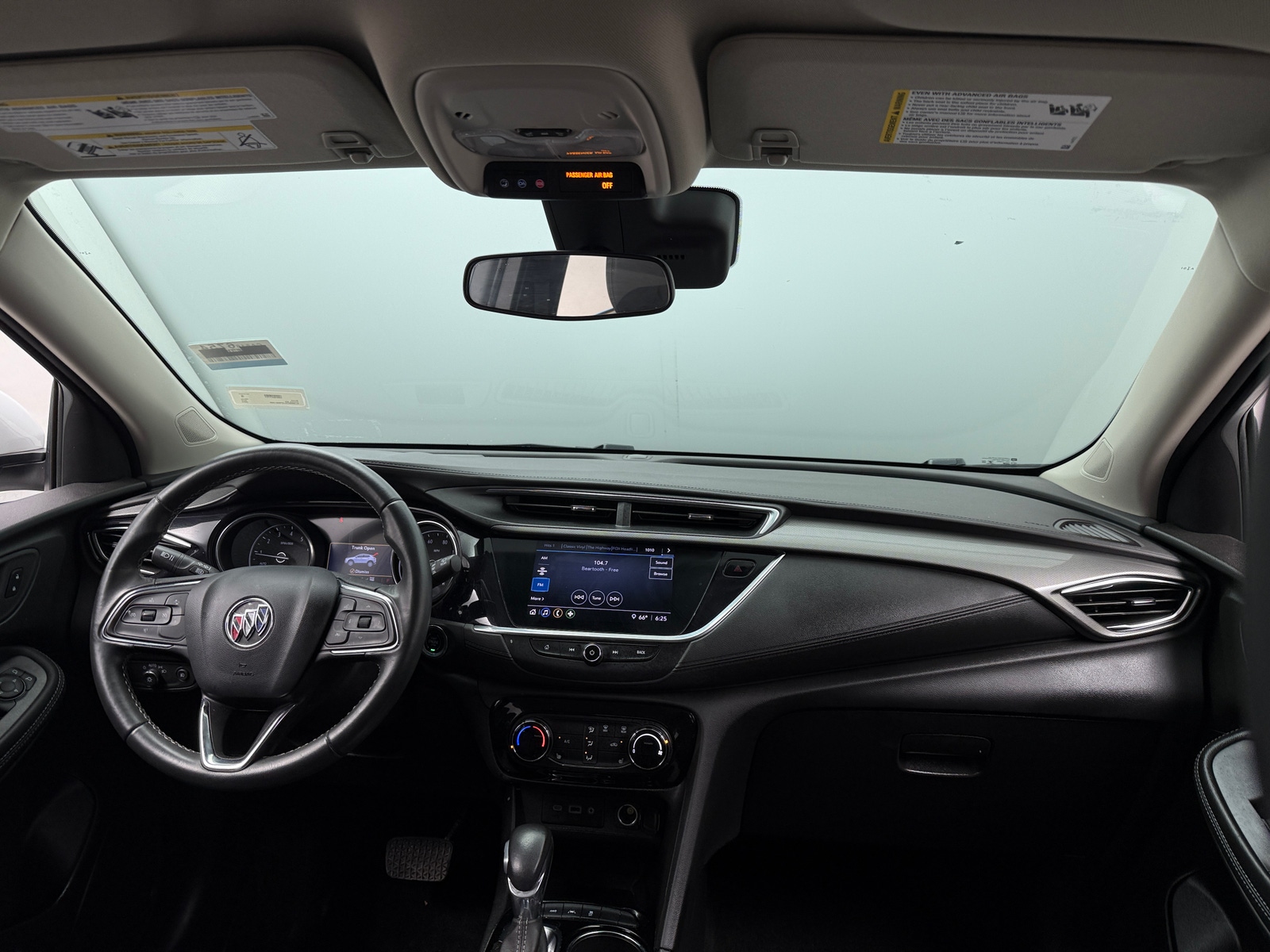 Thumbnail: 2023 Buick Encore GX - 3
