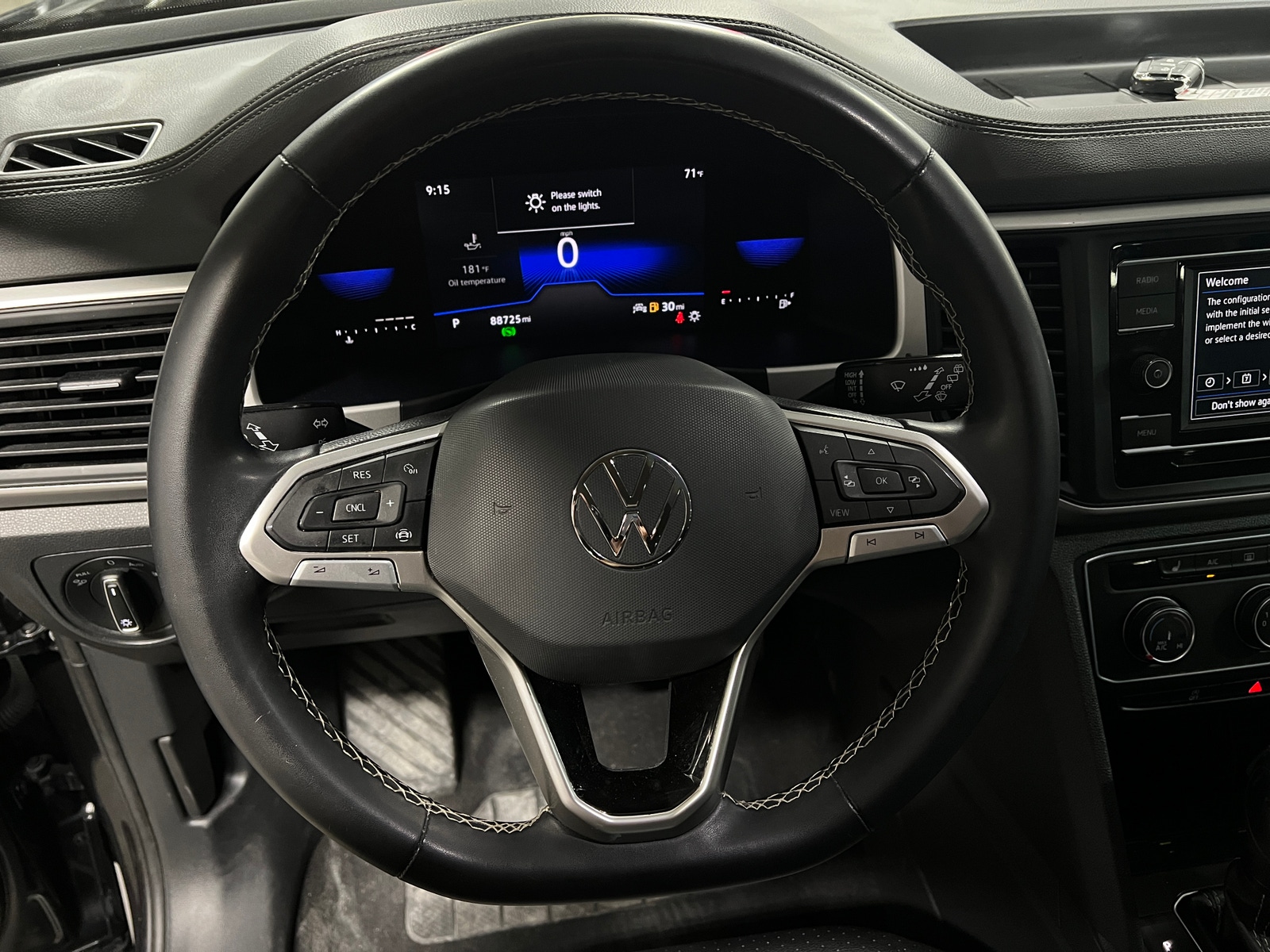 Thumbnail: 2023 Volkswagen Atlas - 4