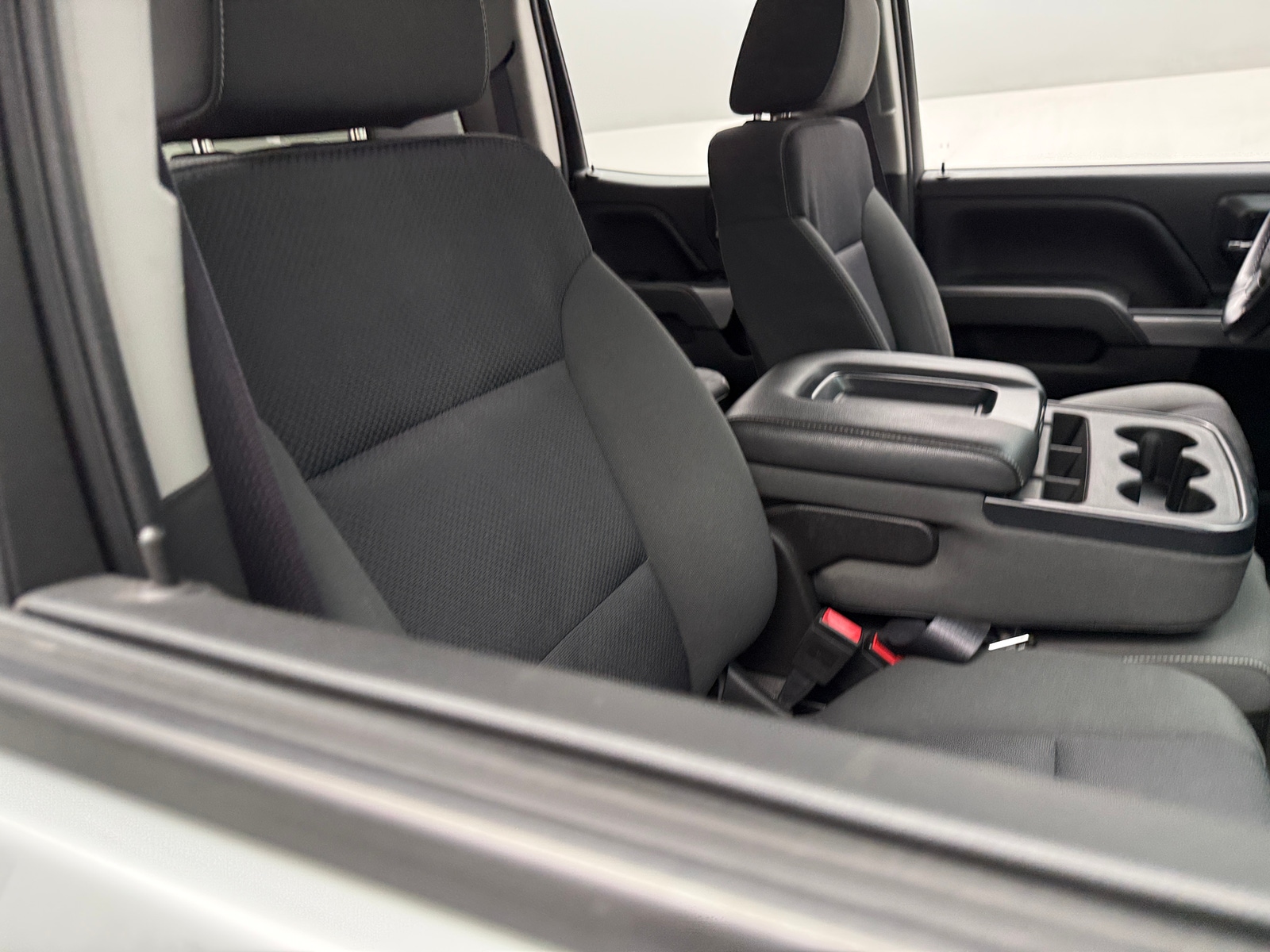 Thumbnail: 2015 Chevrolet Silverado 1500 - 2