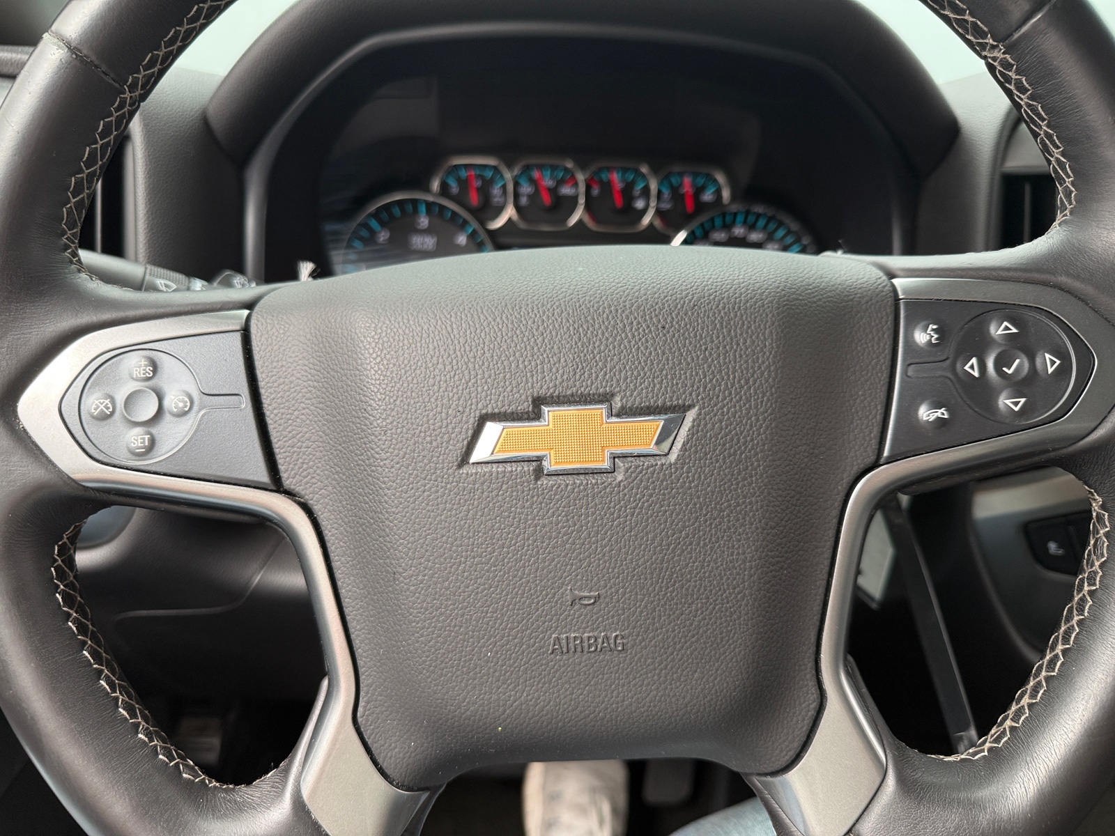 Thumbnail: 2015 Chevrolet Silverado 1500 - 5