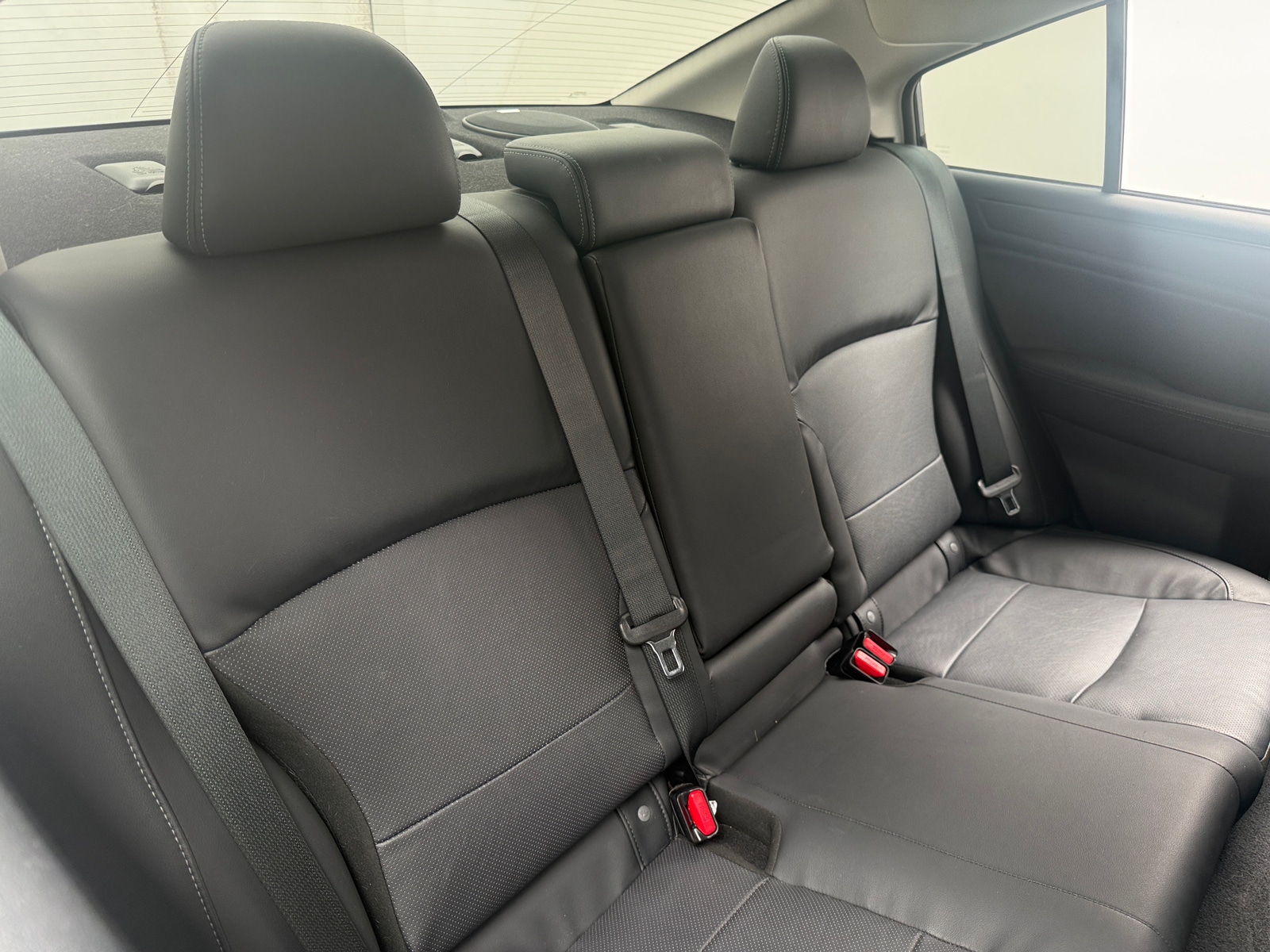 Thumbnail: 2015 Subaru Legacy - 5