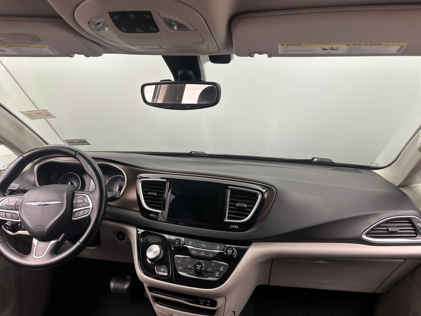 Thumbnail: 2017 Chrysler Pacifica - 2