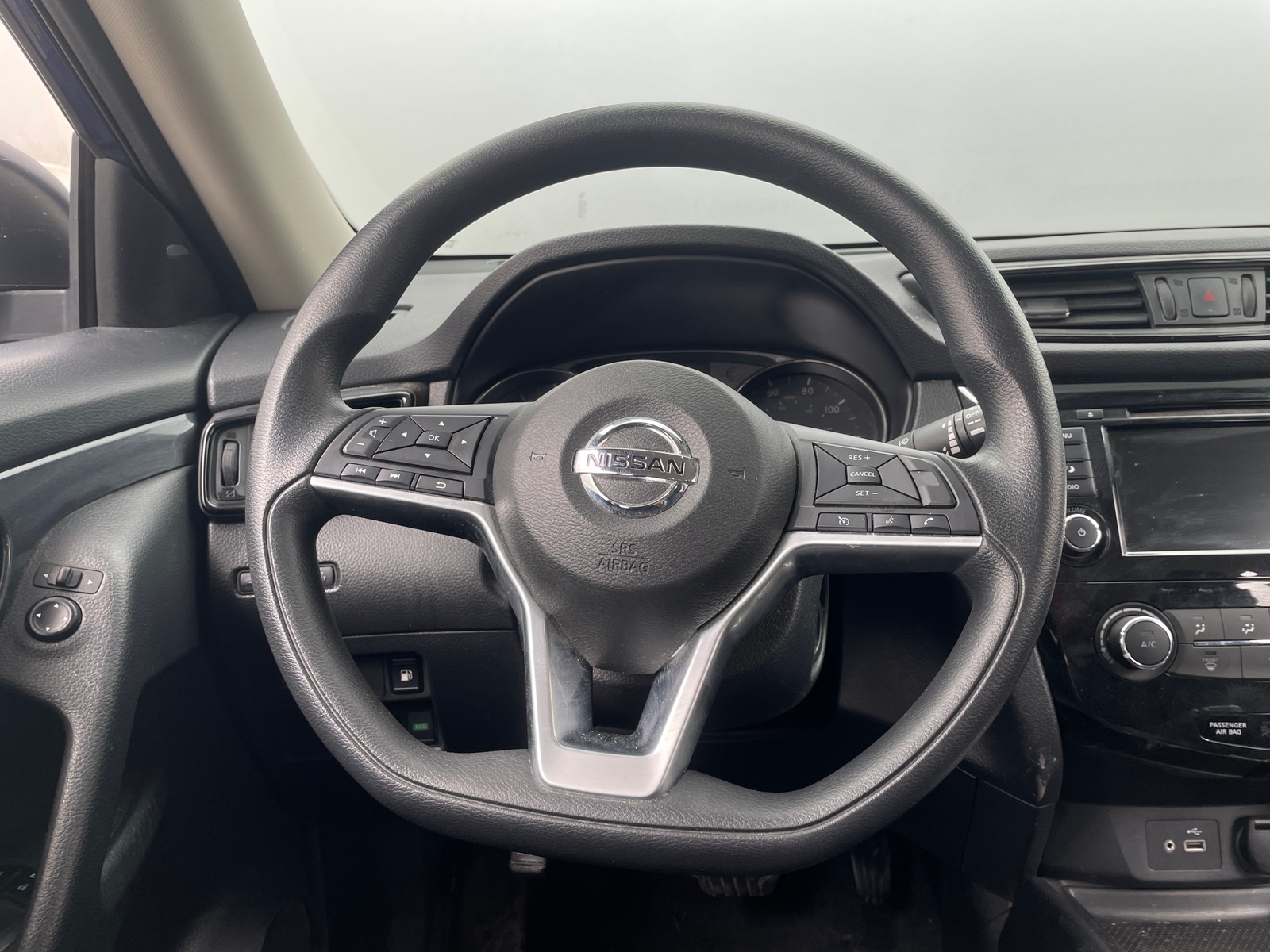 Thumbnail: 2018 Nissan Rogue - 5