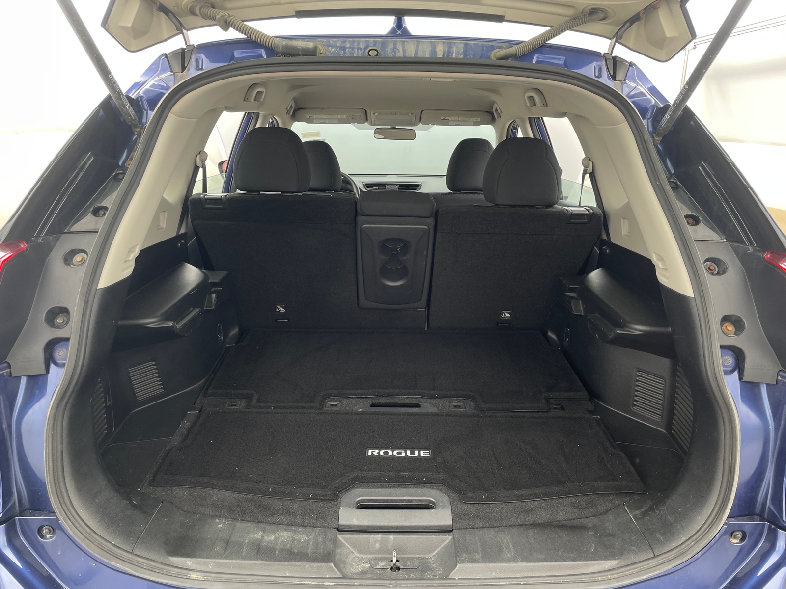 Thumbnail: 2018 Nissan Rogue - 7