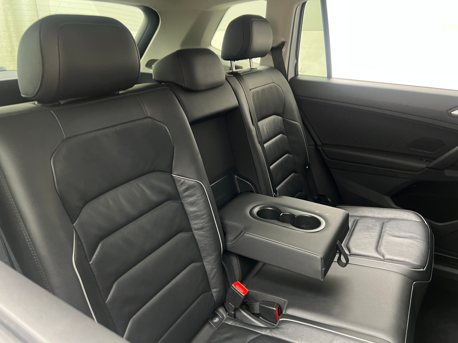 Thumbnail: 2019 Volkswagen Tiguan - 5