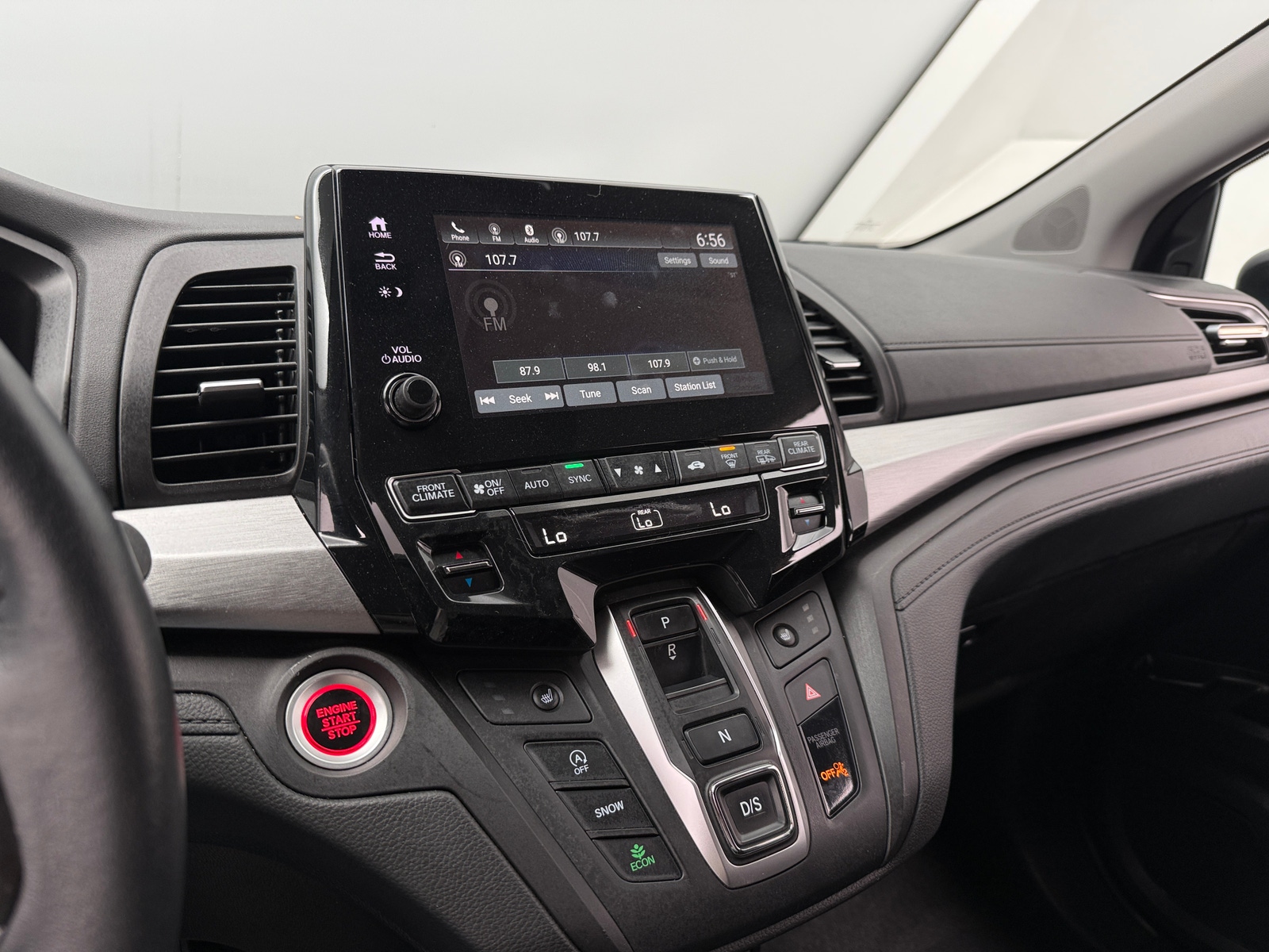 Thumbnail: 2023 Honda Odyssey - 3