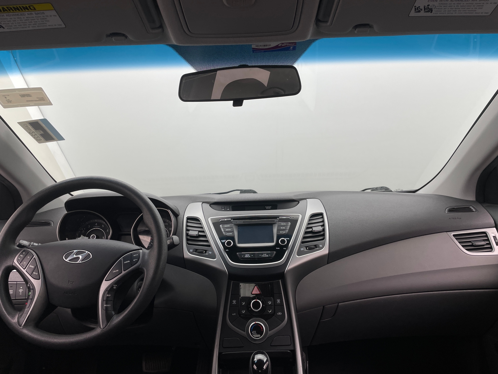 Thumbnail: 2015 Hyundai Elantra - 3