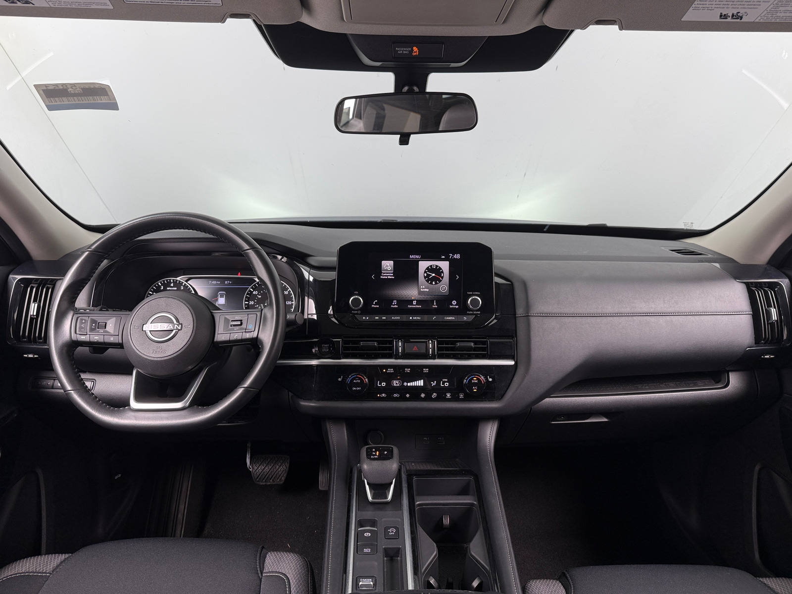 Thumbnail: 2025 Nissan Pathfinder - 3