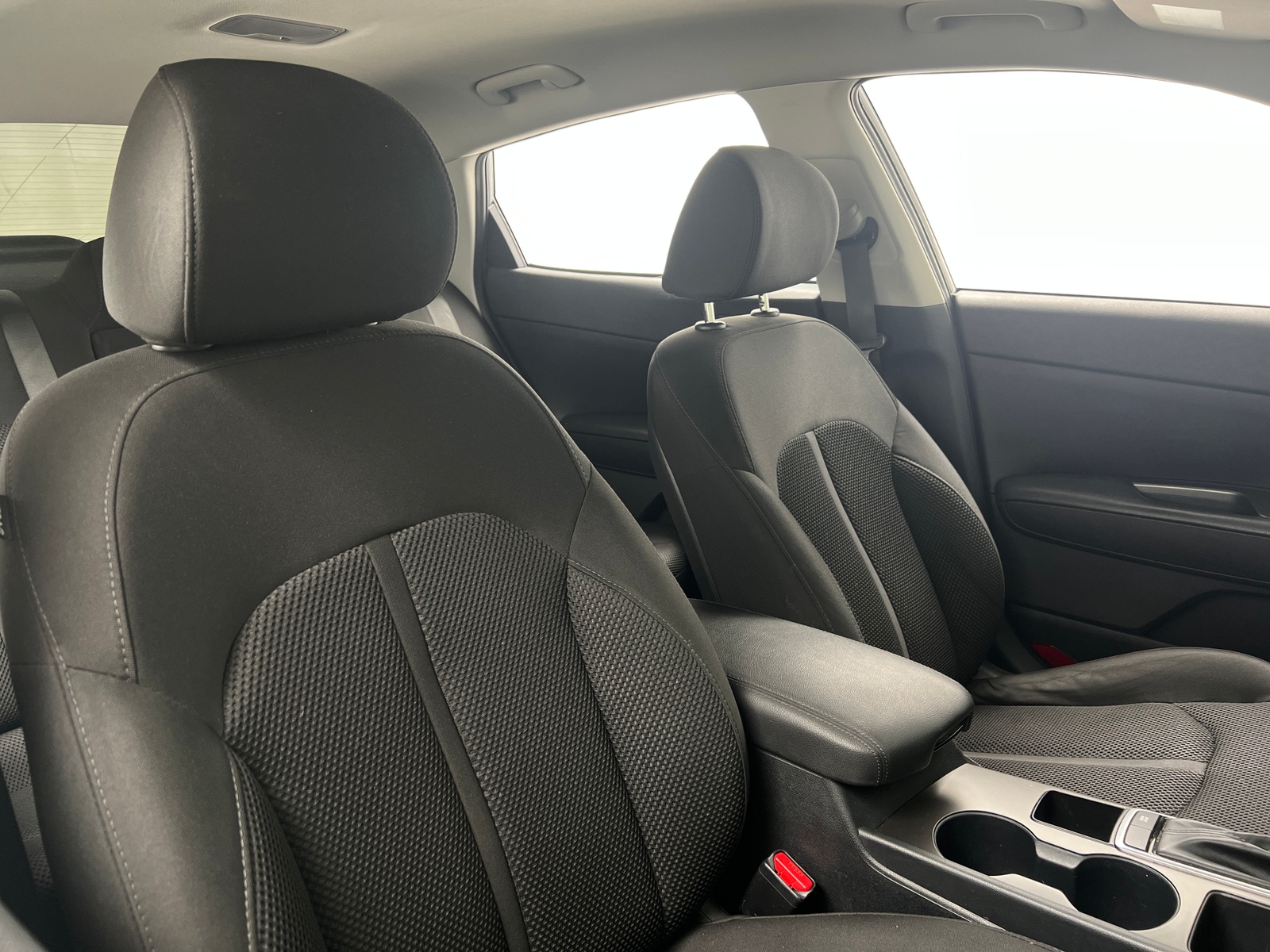 Thumbnail: 2019 Kia Optima - 2