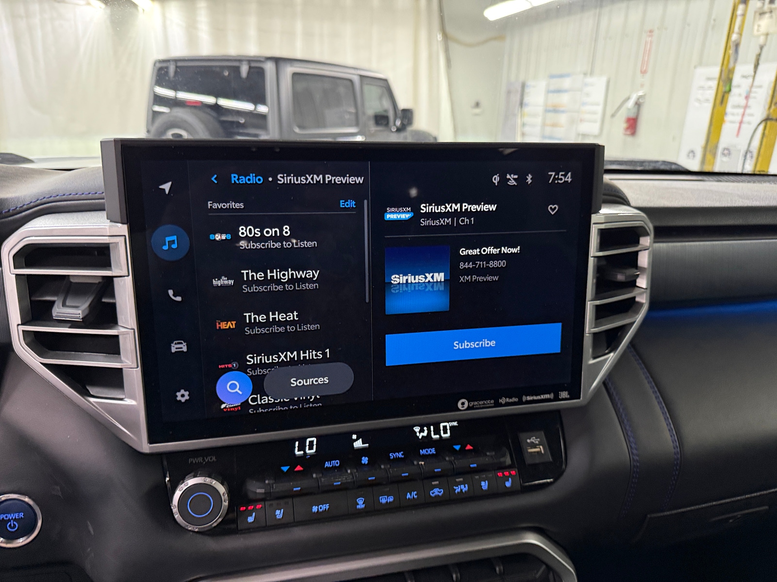 Thumbnail: 2024 Toyota Tundra - 3
