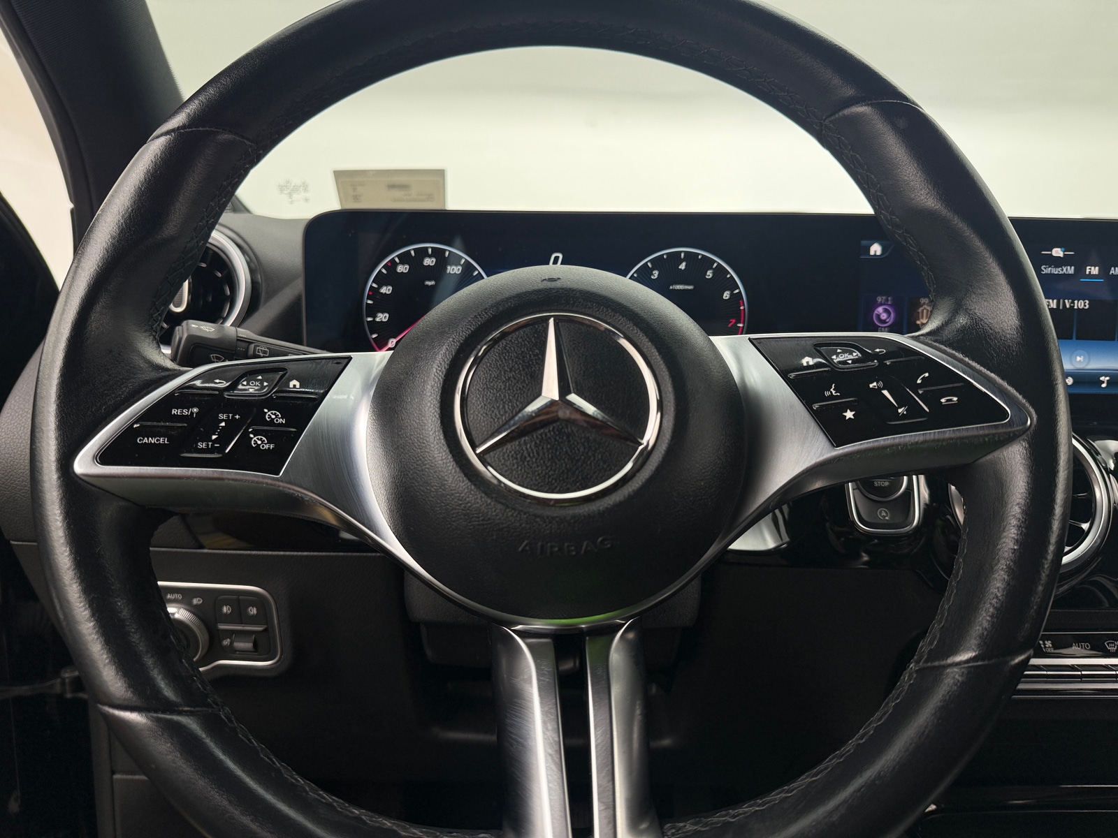 Thumbnail: 2025 Mercedes-Benz GLA - 4