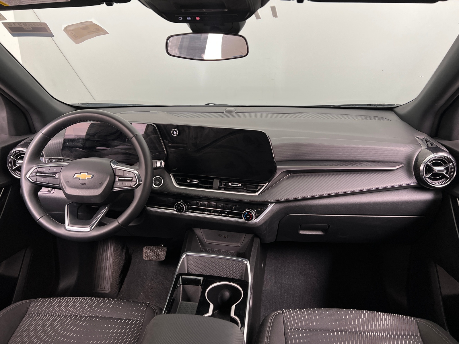 Thumbnail: 2025 Chevrolet Equinox - 3