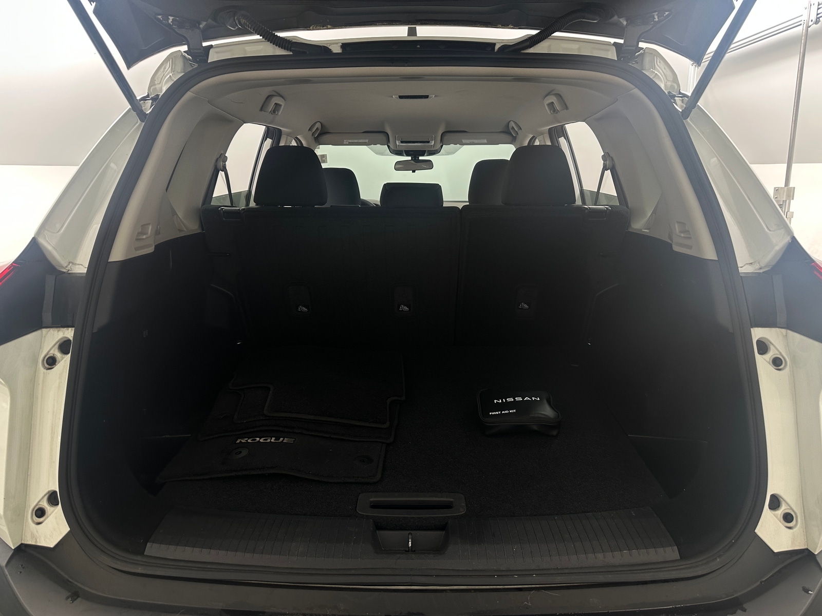 Thumbnail: 2023 Nissan Rogue - 7