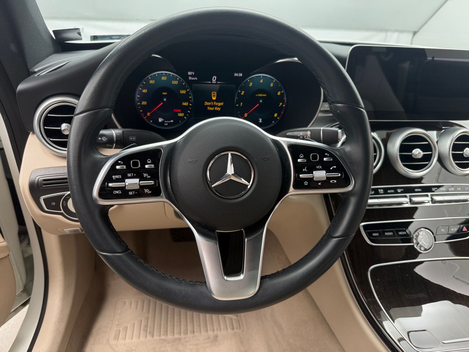 Thumbnail: 2023 Mercedes-Benz C-Class - 4
