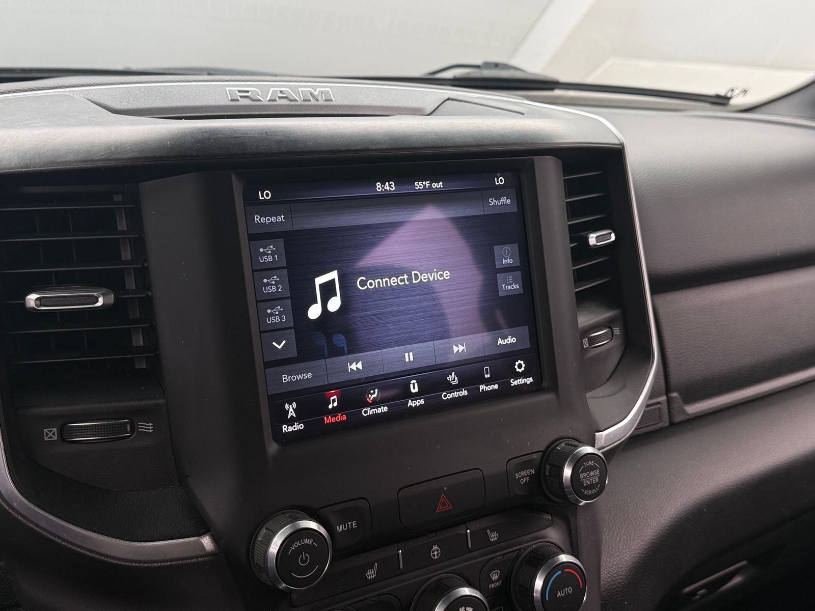Thumbnail: 2020 RAM 1500 - 4