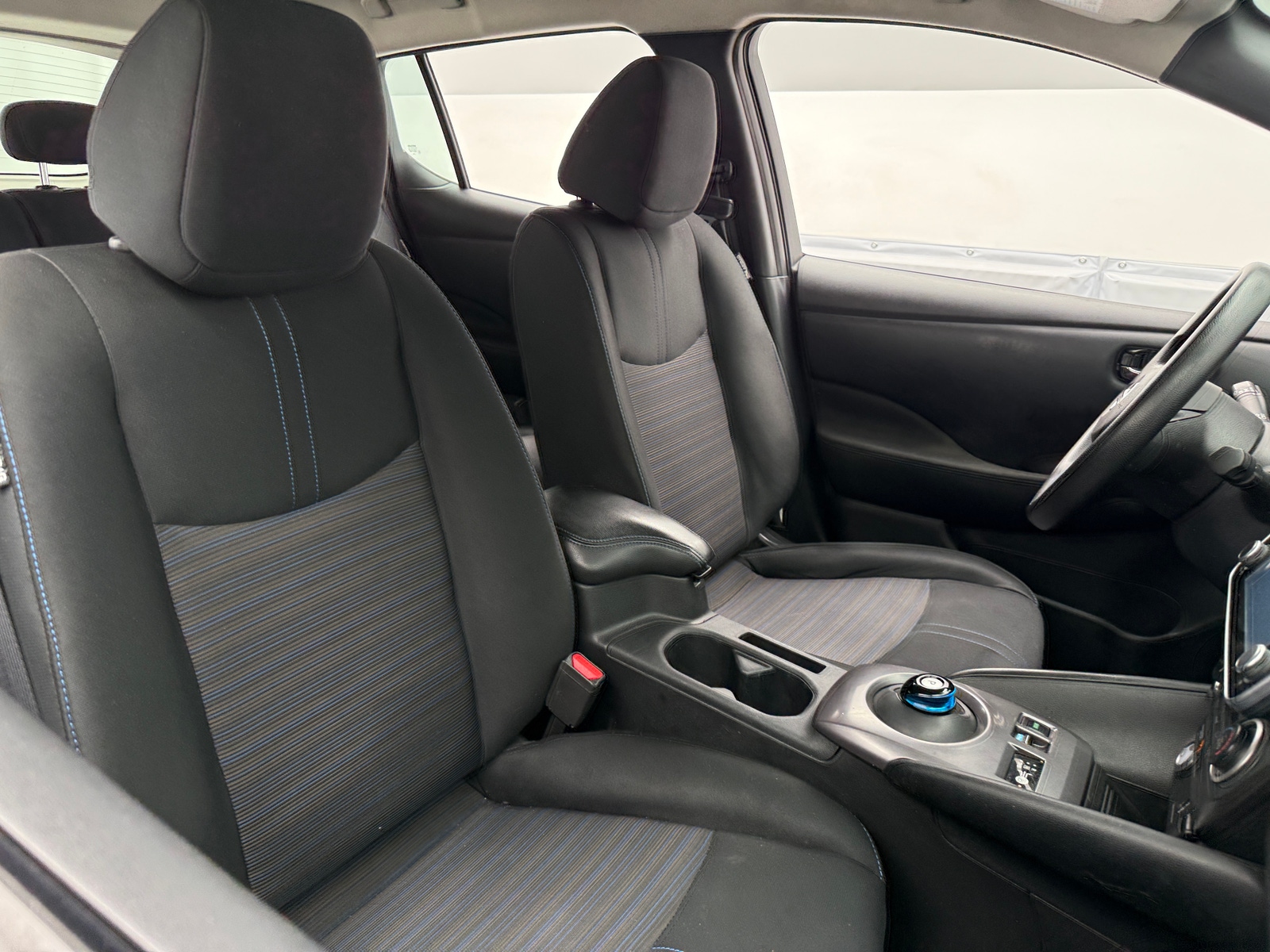 Thumbnail: 2020 Nissan Leaf - 2