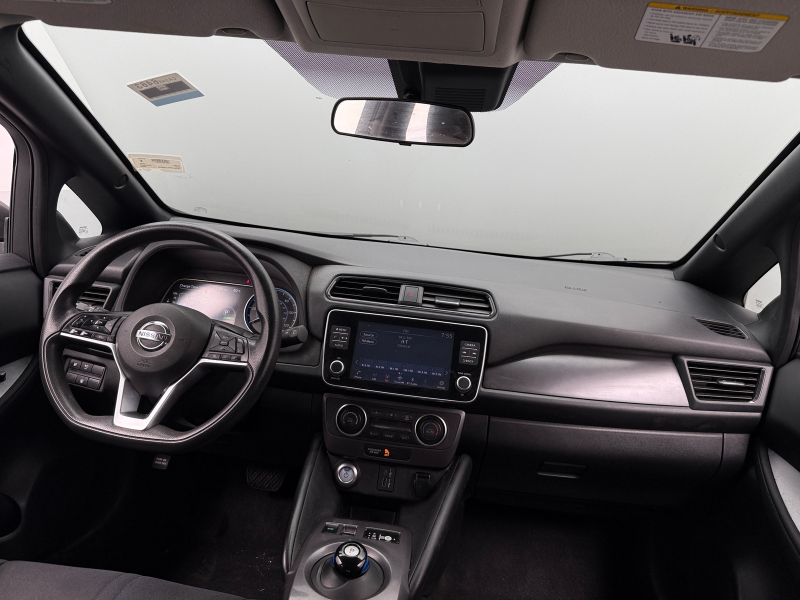 Thumbnail: 2020 Nissan Leaf - 3