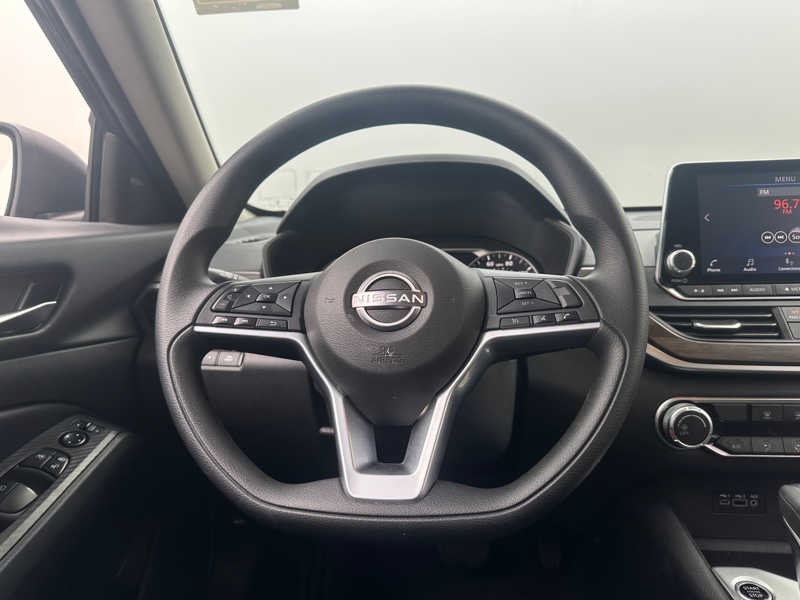 Thumbnail: 2025 Nissan Altima - 5