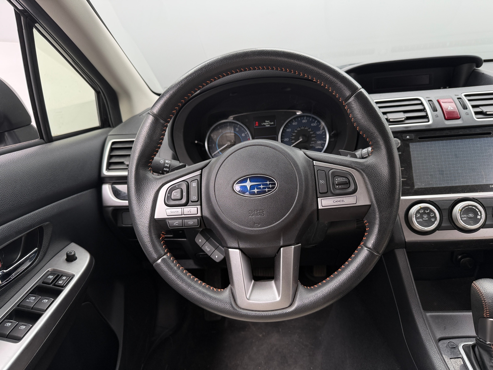 Thumbnail: 2016 Subaru Crosstrek - 4