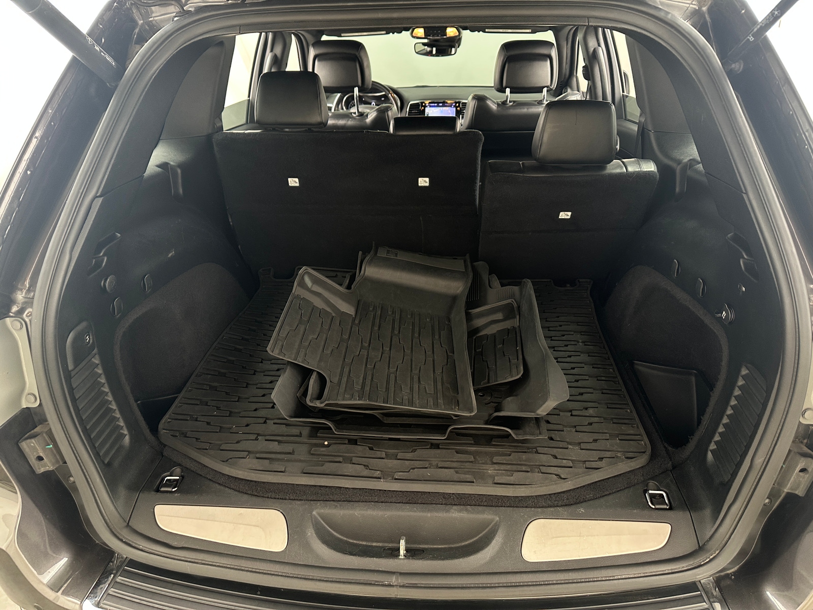 Thumbnail: 2019 Jeep Grand Cherokee - 6